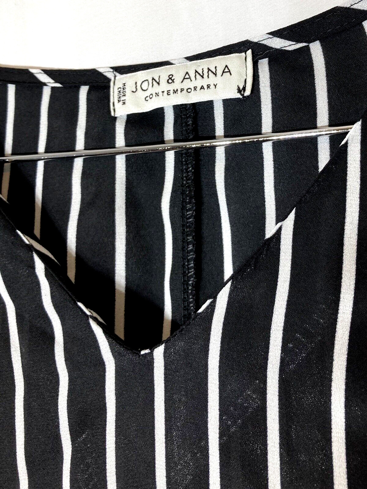 Jon & Ana Contemporary Black & White Striped Women’s Blouse Tunic Size – descrip