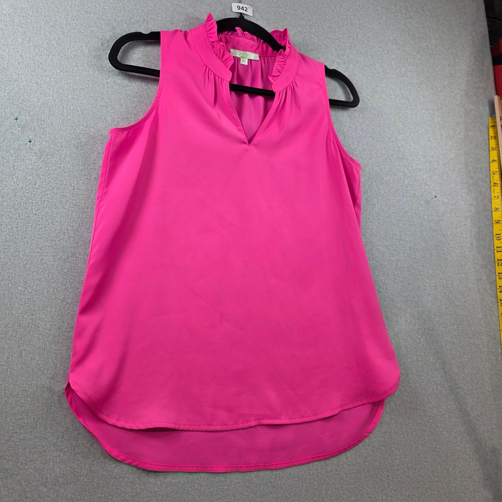 Jade Melody Tam Pink Sleeveless Ruffle Neck V-Neck Blouse XS