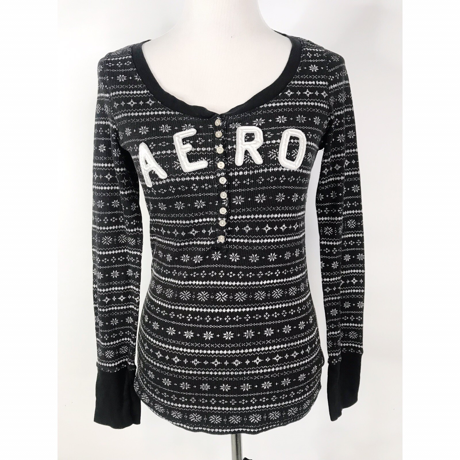 Aeropostale Top Womens Large Black Striped Knit Henley Spell Out Logo Long Y2k