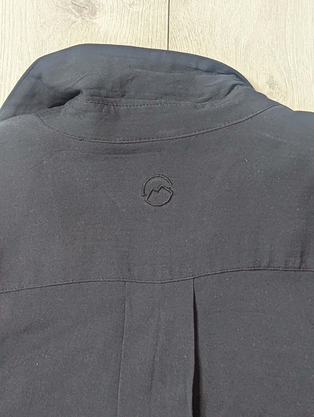 Magellan Blouse Womens XL Black Cute Catch Henley Fishgear NWT