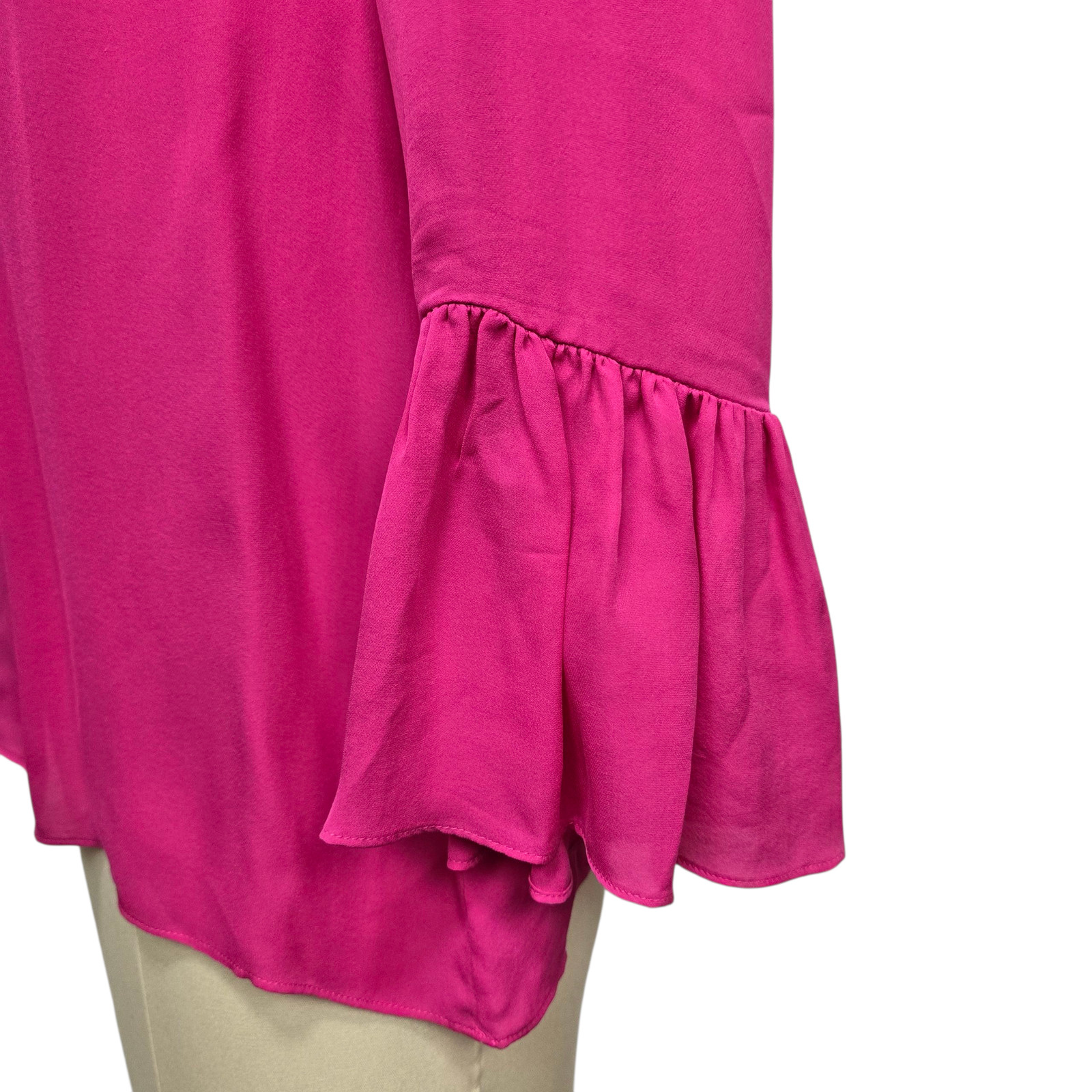 Alice + Olivia Shirt Womens Medium Pink 100% Silk Bell Sleeve Back Zip Blouse