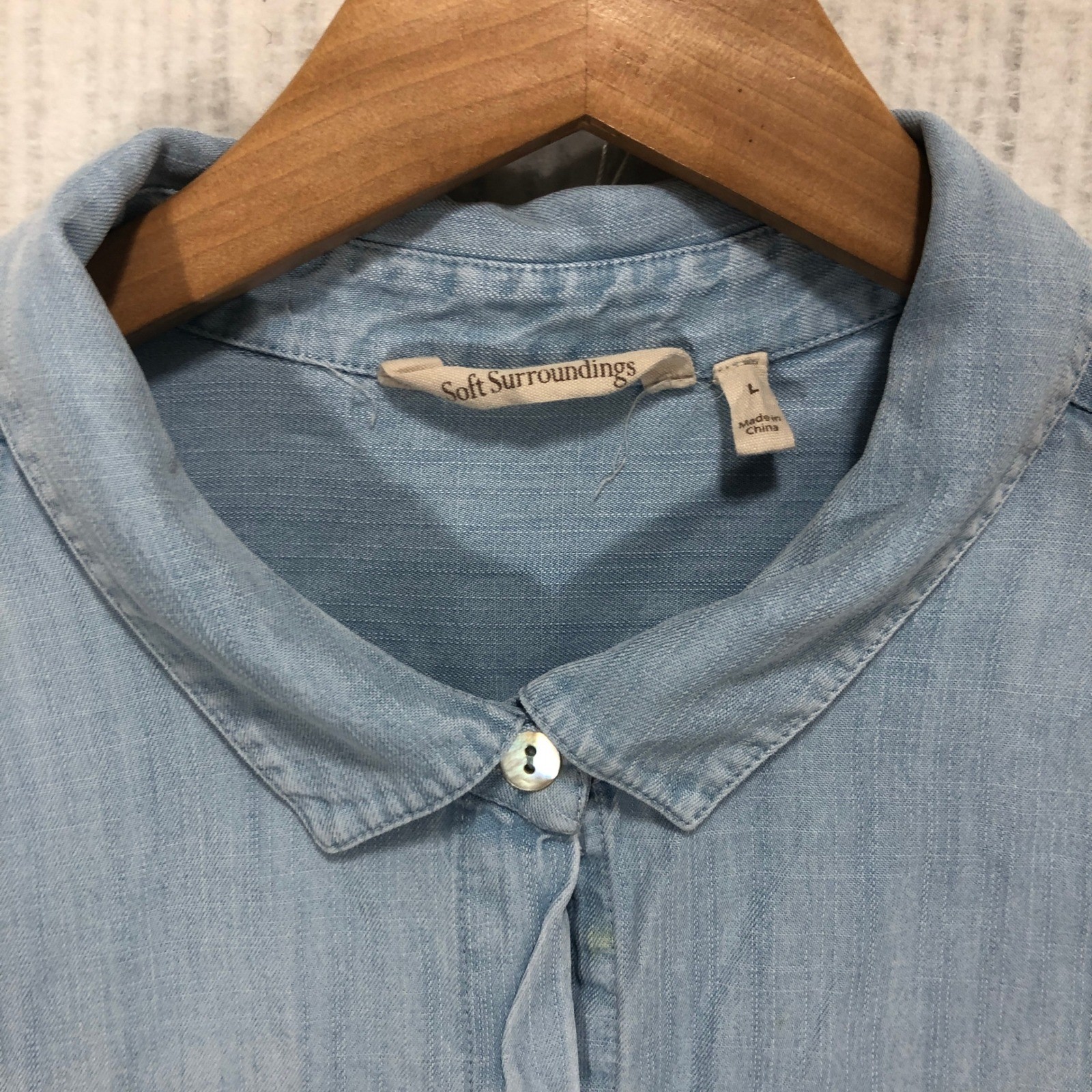 Soft Surroundings Light Wash Tencel Lyocell Short Sleeve Button Down Shirt L