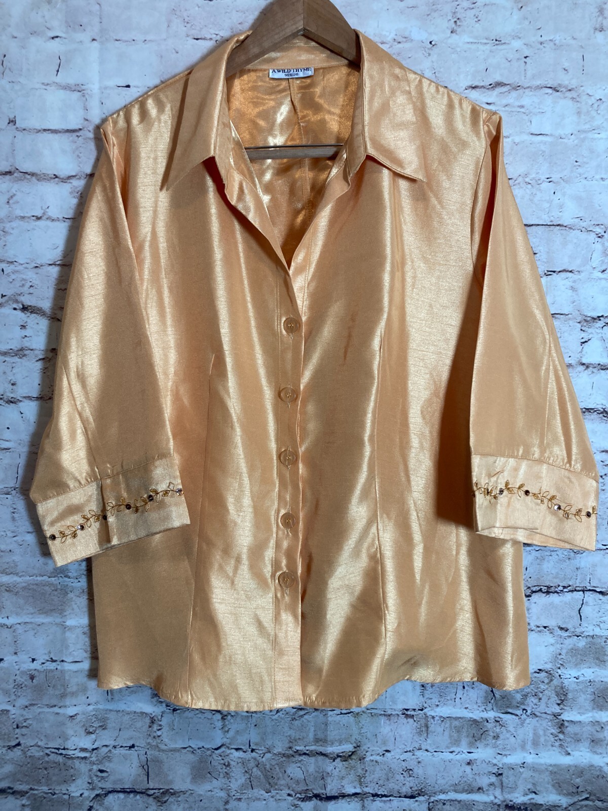 A Wild Thyme Top Womens 20 Pale Peach Satin Button Up Embroidered Trim Plus