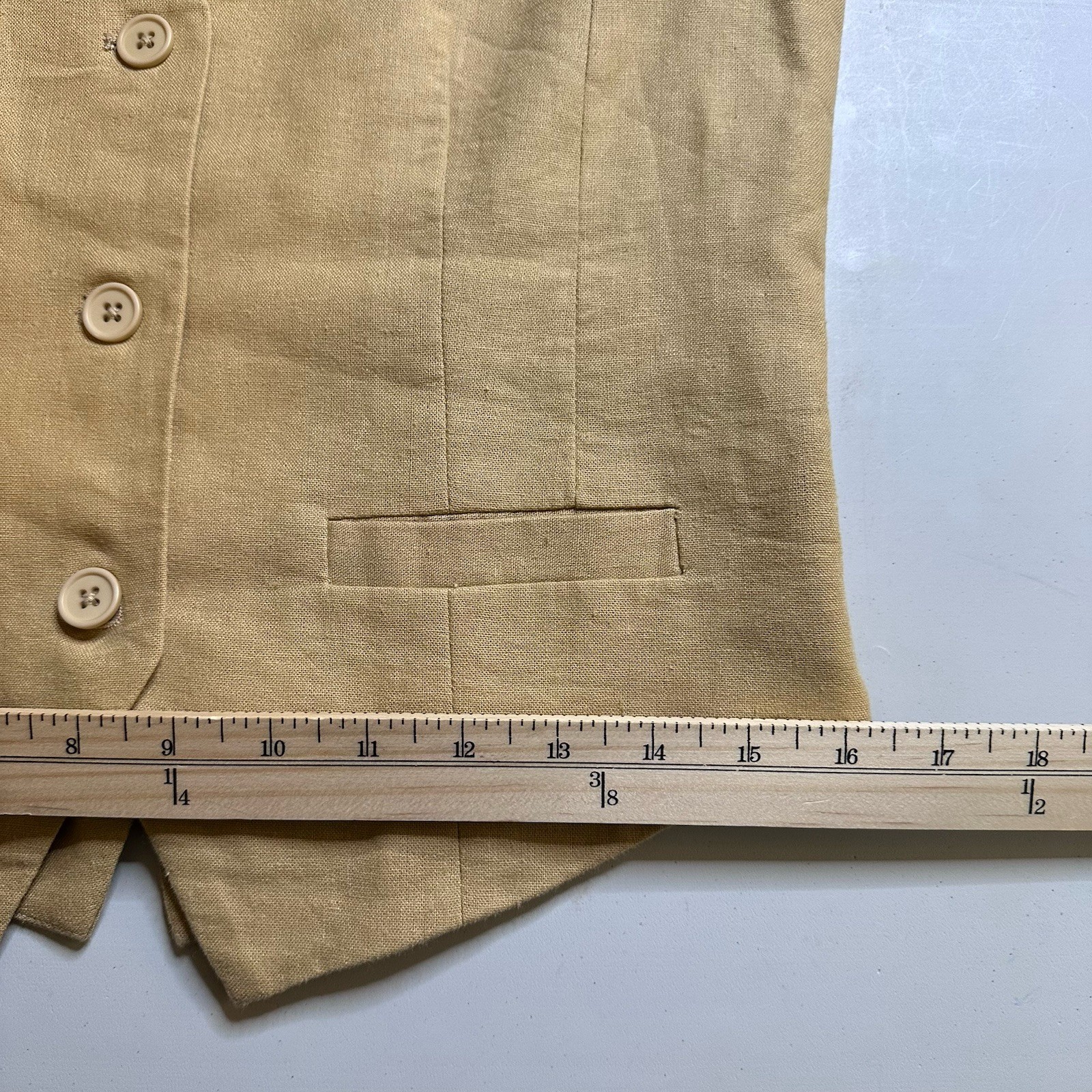 Steve Madden Wesley Vest Top Sz S Gold Linen Blend V Neck Button Up Preppy NWOT