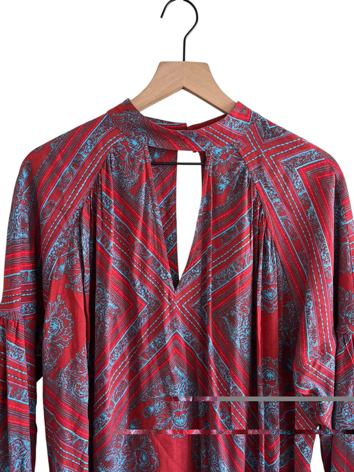 Free People Walking On A Dream Tunic Top Women’s S Red Blue Keyhole Aztec Boho