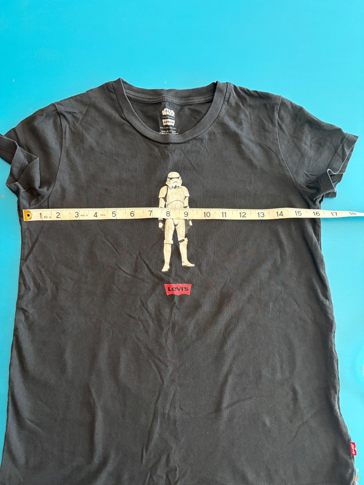Levi’s Star Wars Stormtrooper Graphic Black T-Shirt – Women’s Small