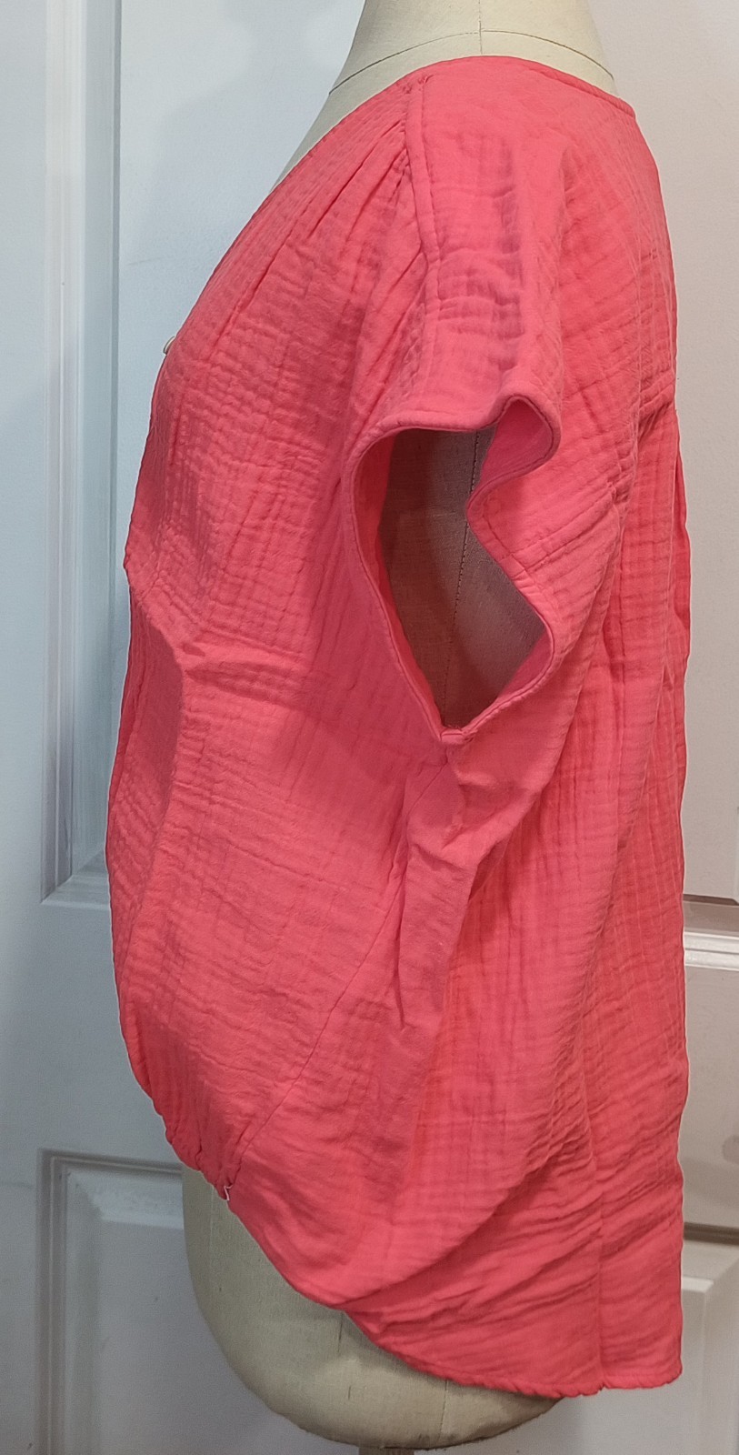 Universal Thread V Neck Wrap Blouse Pink Coral Hi Lo Style Women’s Size M NWT