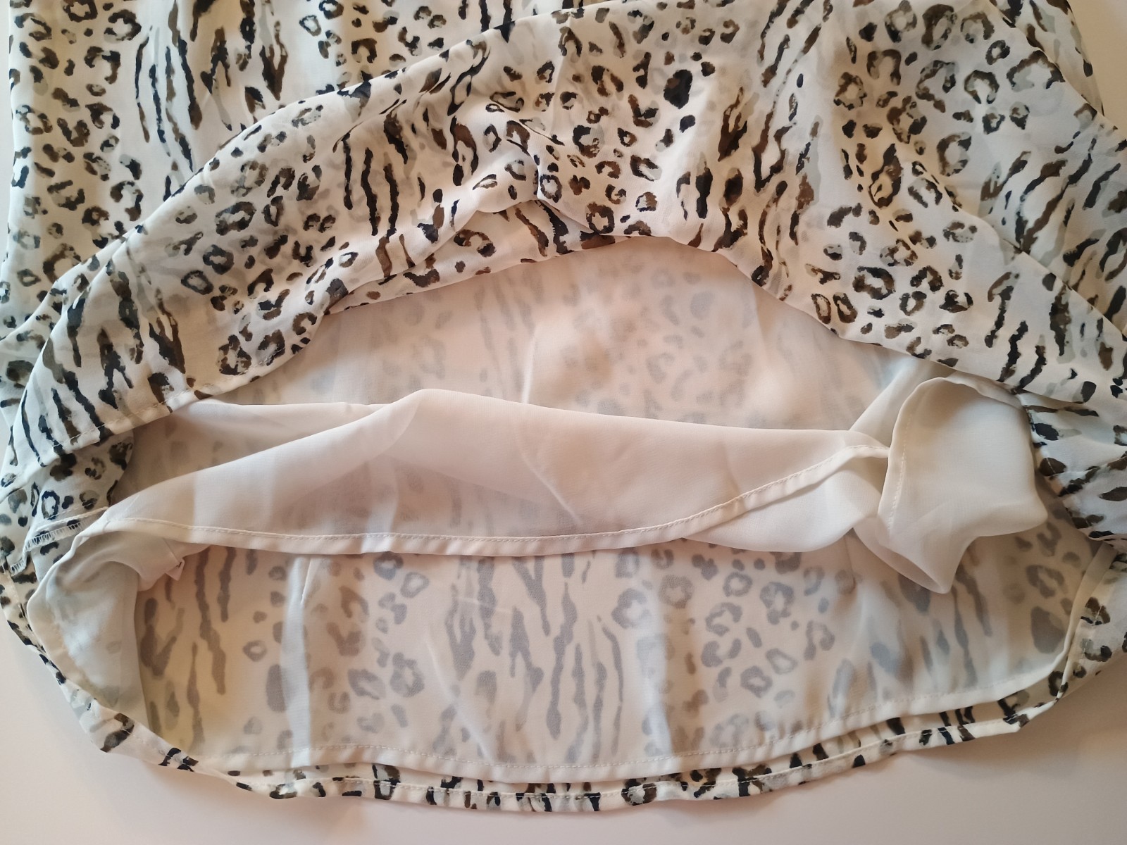 Ann Taylor LOFT Pullover Sleeveless Chiffon Animal Cheeta Print Lined Tank Top L