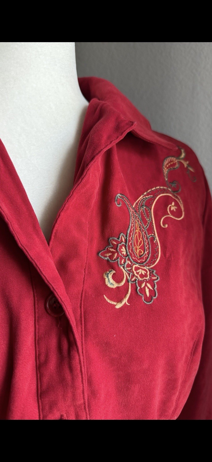 Vintage Studio I Petite Red Embroidered Paisley Button-Up Blouse | Western Boho