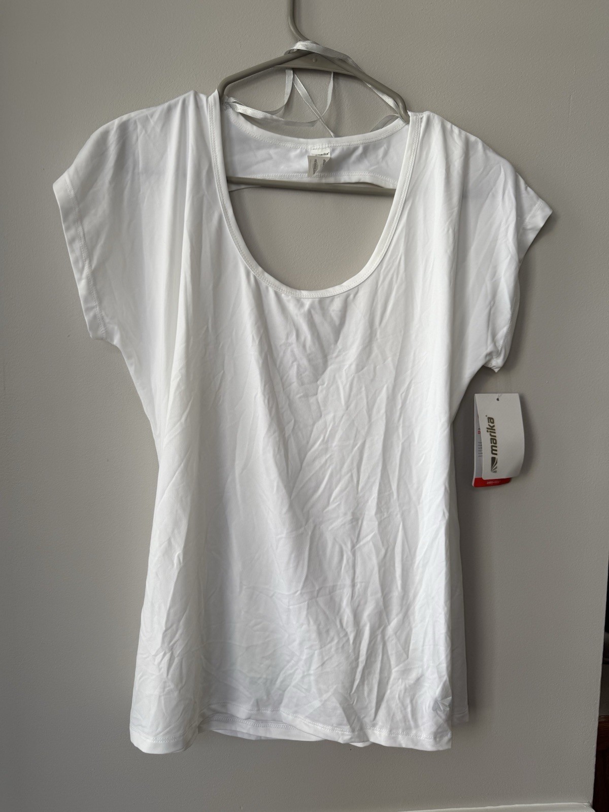 Marika Women’s Tshirt Open Back White Size S