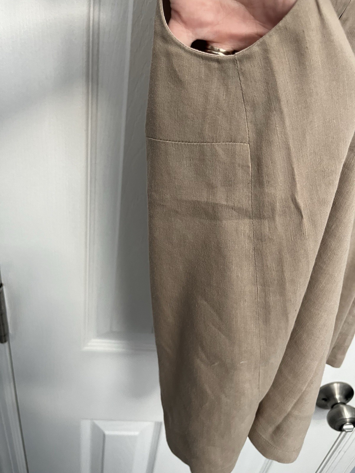 Theory Tan Sleek Crunch Linen Blend Boatneck Top Keyhole Back Size S Cottage