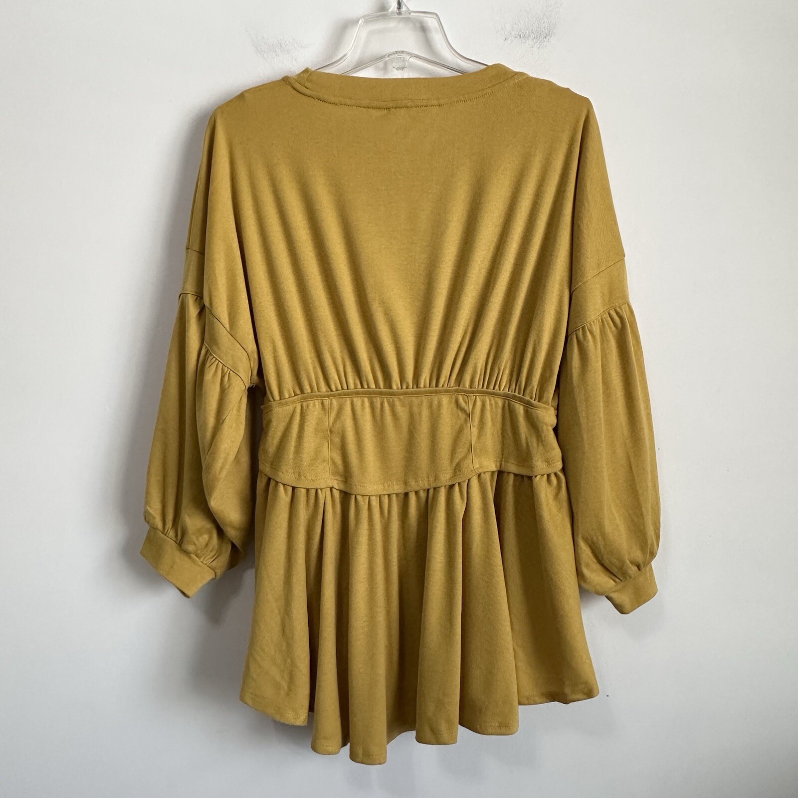 Entro Sweatshirt Top M Mustard Yellow Pullover Balloon Sleeve Trendy Boho NEW
