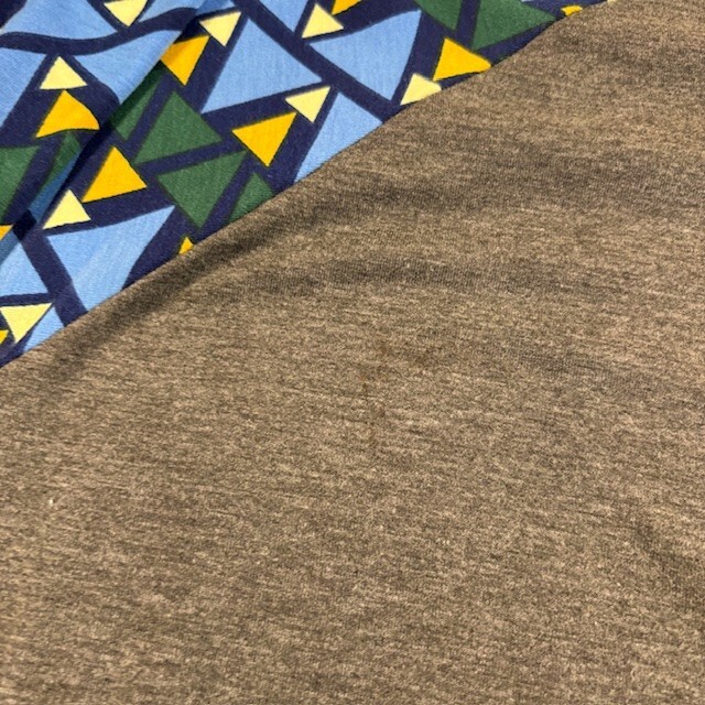 LULAROE | Heather Gray Blue Yellow Green Geometric Print 3/4 Sleeve T-Shirt 2XL