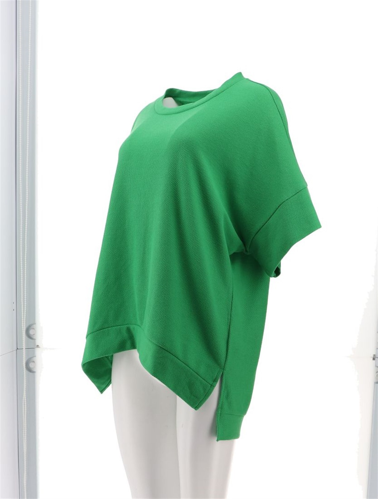 Attitudes Renee Solid Stripe Batwing tunic Green Apple XS NWOT (821)