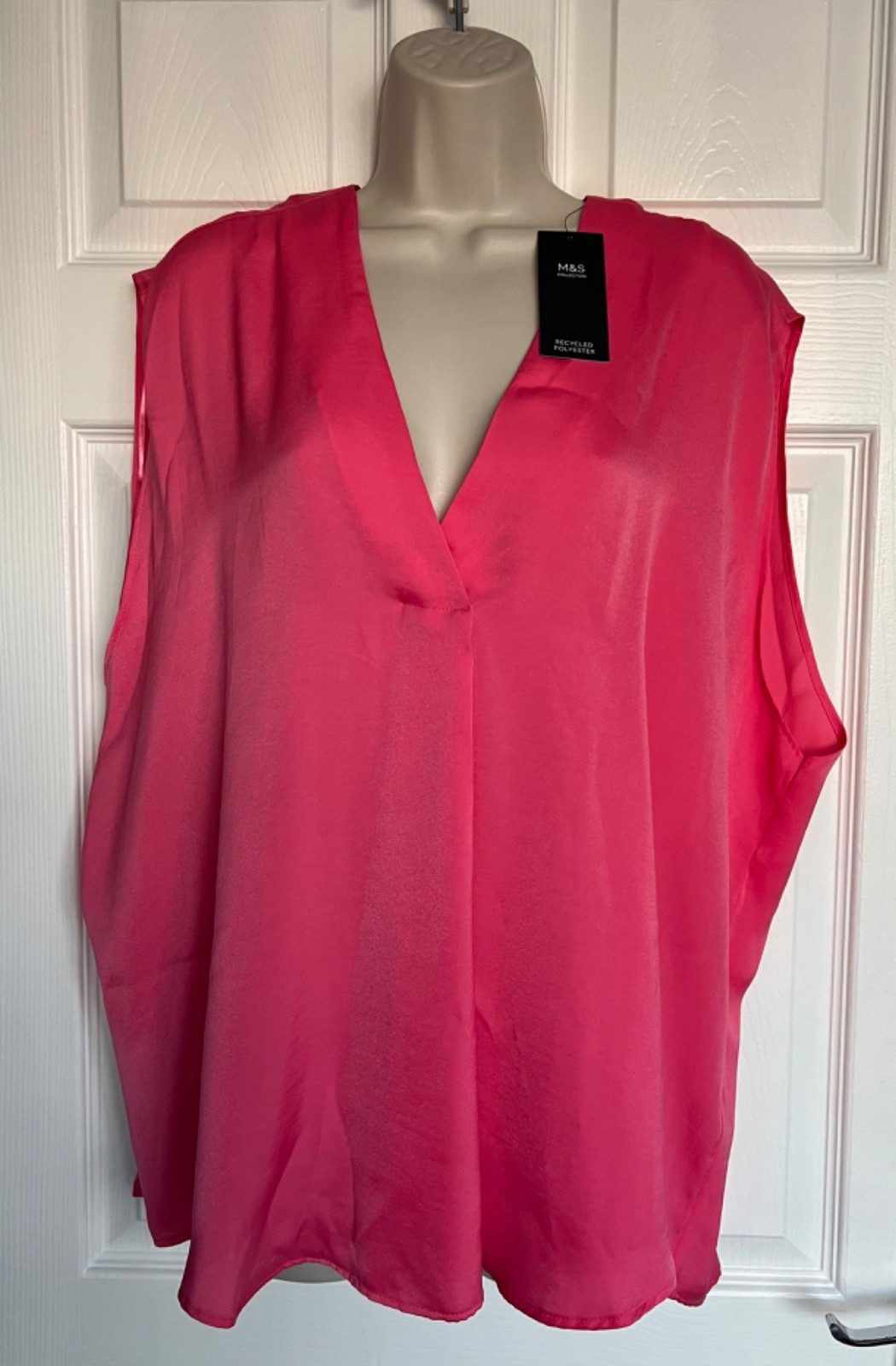 NEW M&S Ladies Medium Pink Satin V-Neck Popover Blouse Regular Fit UK 24 Petite