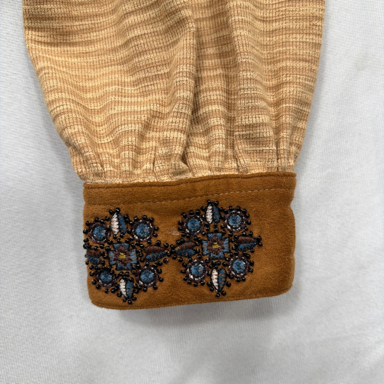 Double D Ranch Top Embroidered Beaded Cuff Stripe Dust Tan Women Size M NWT