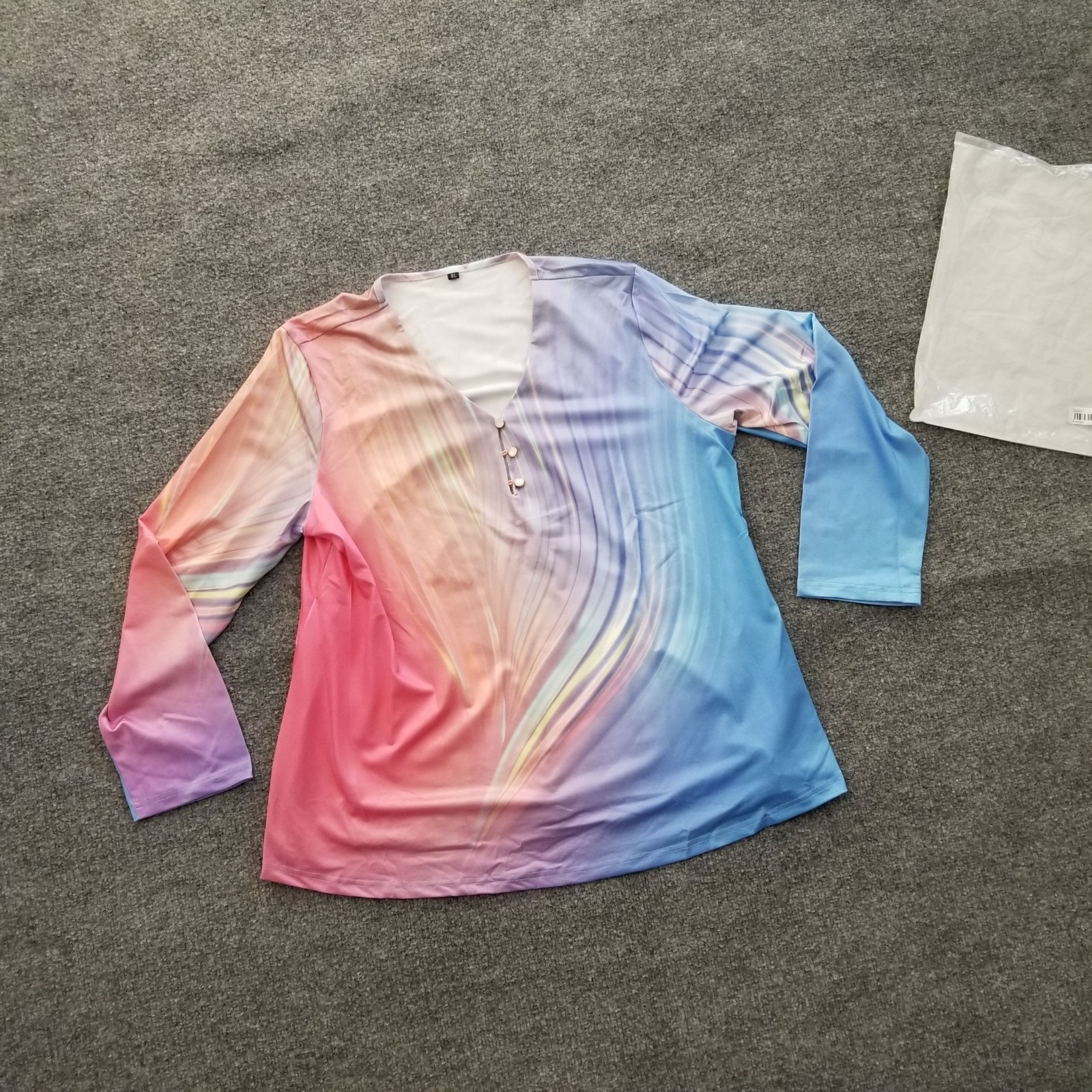 New Temu Women Top XL Multicolor Long Sleeve Stripes & Ombre 1/4 Button Up *
