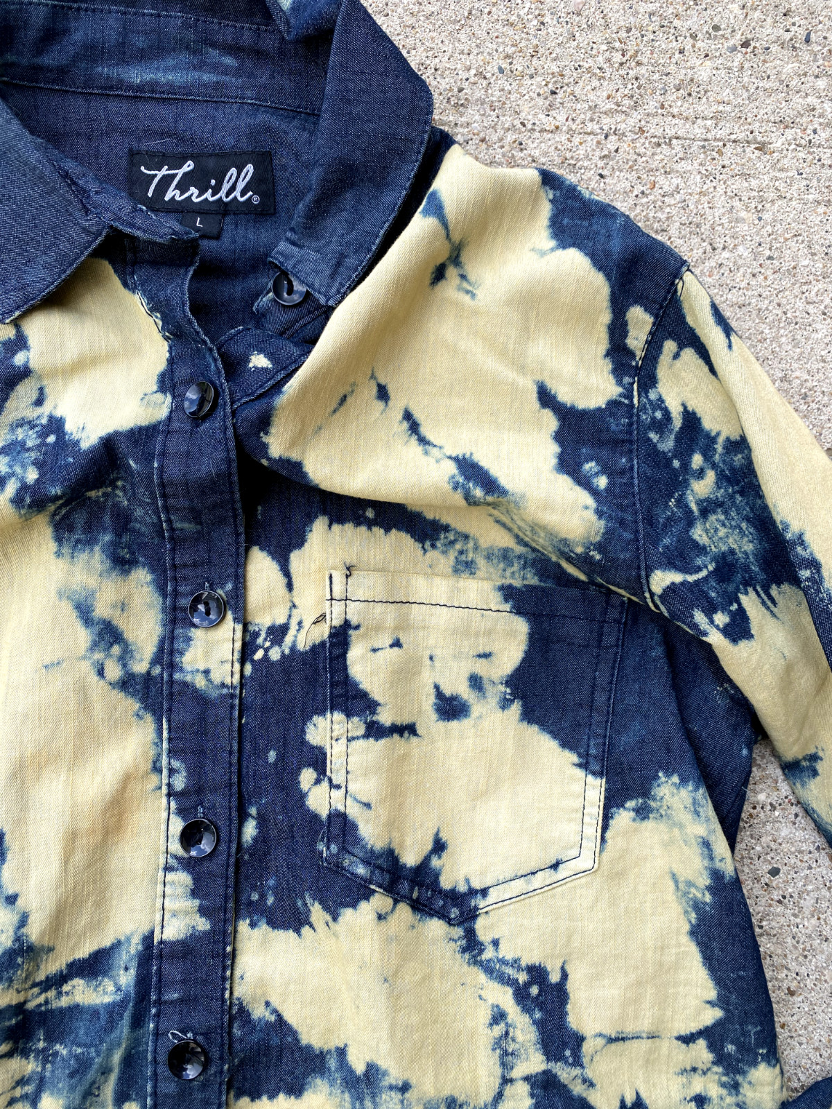 Thrill Jeans Women’s Size Large Novelty Wash Shirt Top Destroyed Grunge Punk