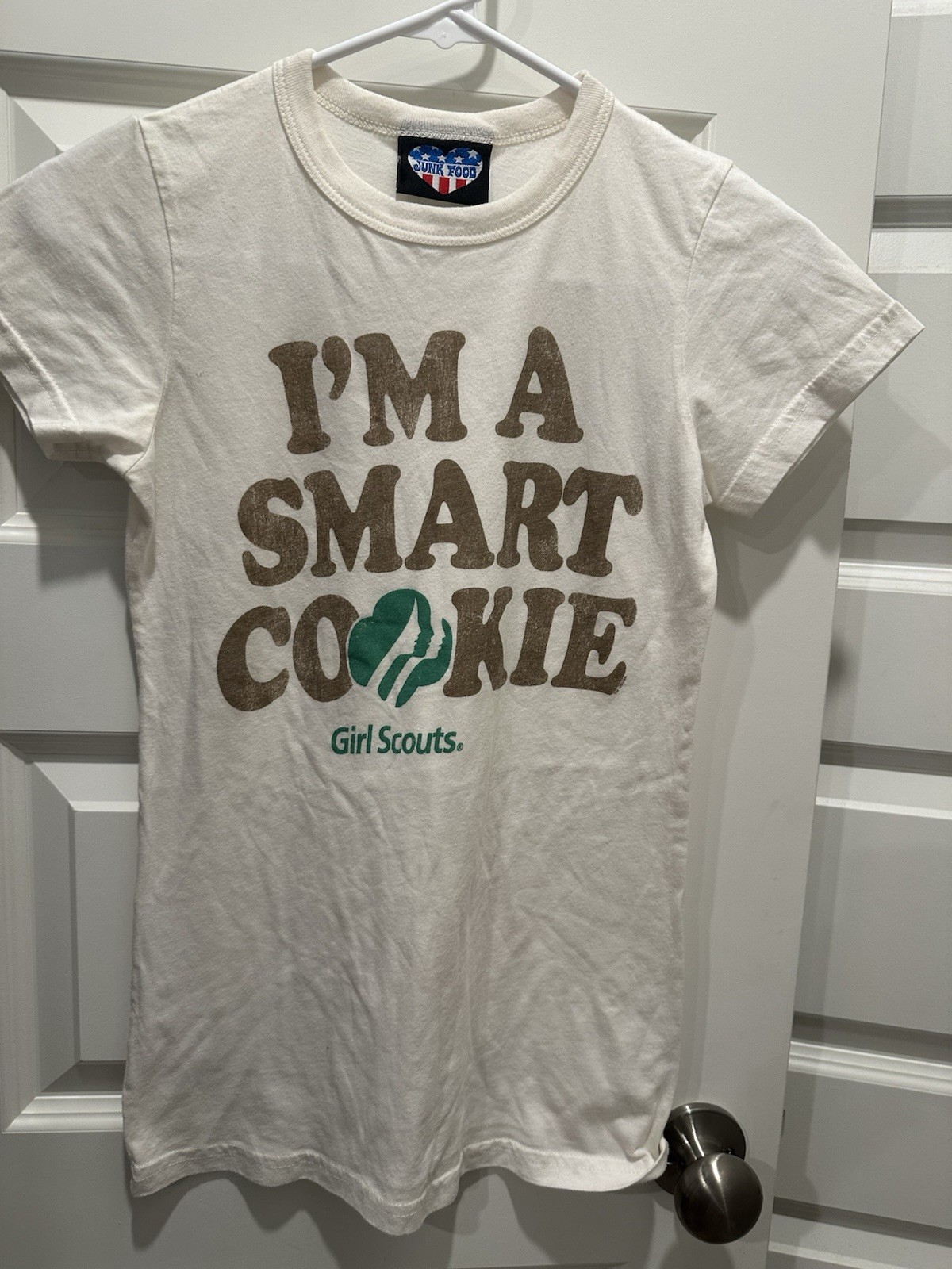 Junk Food “I’m A Smart Cookie” Girl Scout Women’s Tshirt Size S