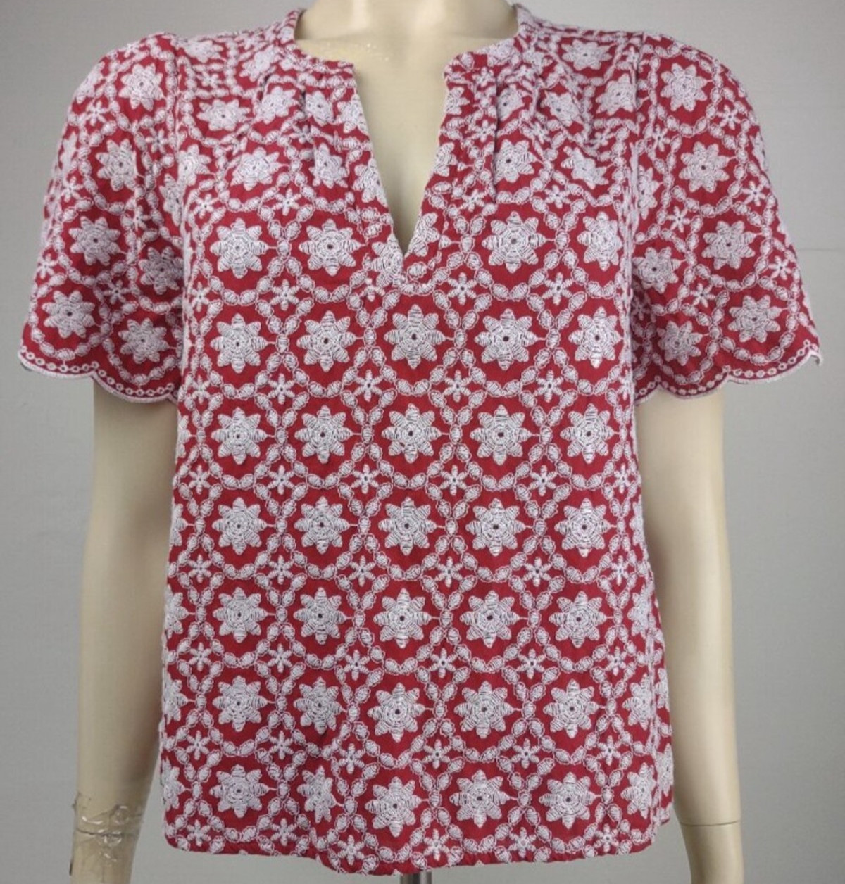 LOFT Womens Scalloped Sleeve Slit Neck Top Red Floral Embroidered XXS Petite