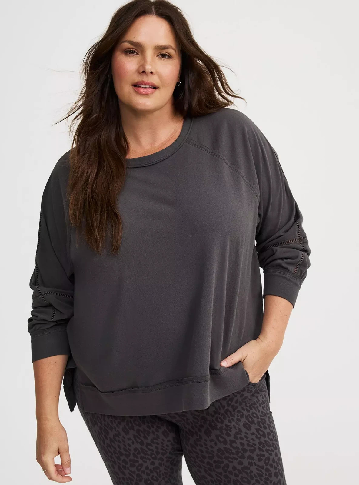 Torrid Plus 1X Long Sleeve Relaxed Dolman Tee Crew Neck Vintage Black NWT