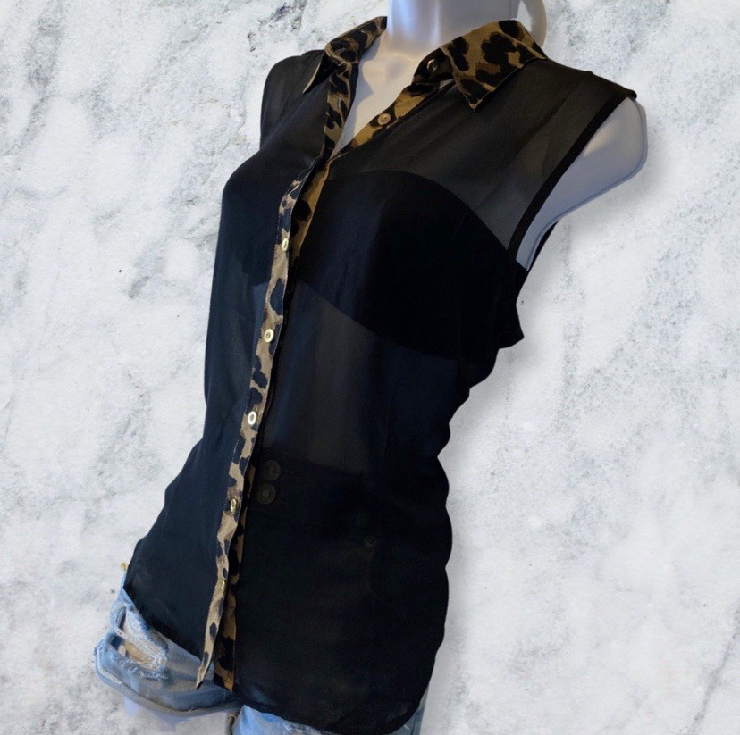 Edge Sheer Chiffon Collared Button-Up Blouse, M, Black/Beige Leopard Trim