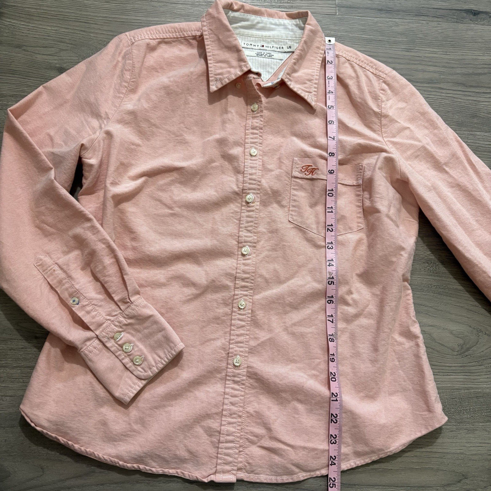 Tommy Hilfiger Monogram Flip Cuff Button Up Shirt Womens Sz L Peach Preppy