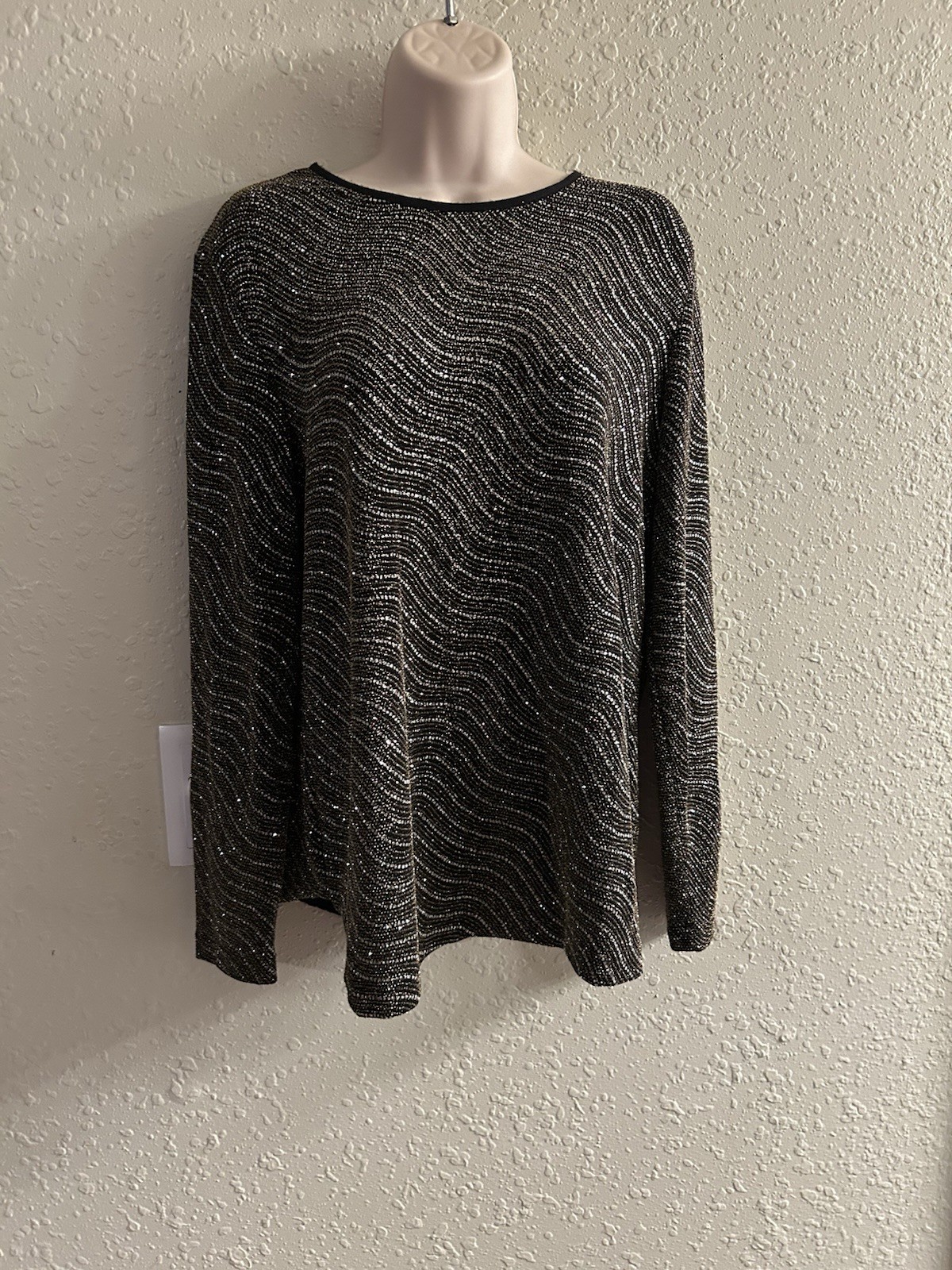 New Medium Graff Sassy Bedazzled Top #1535*9