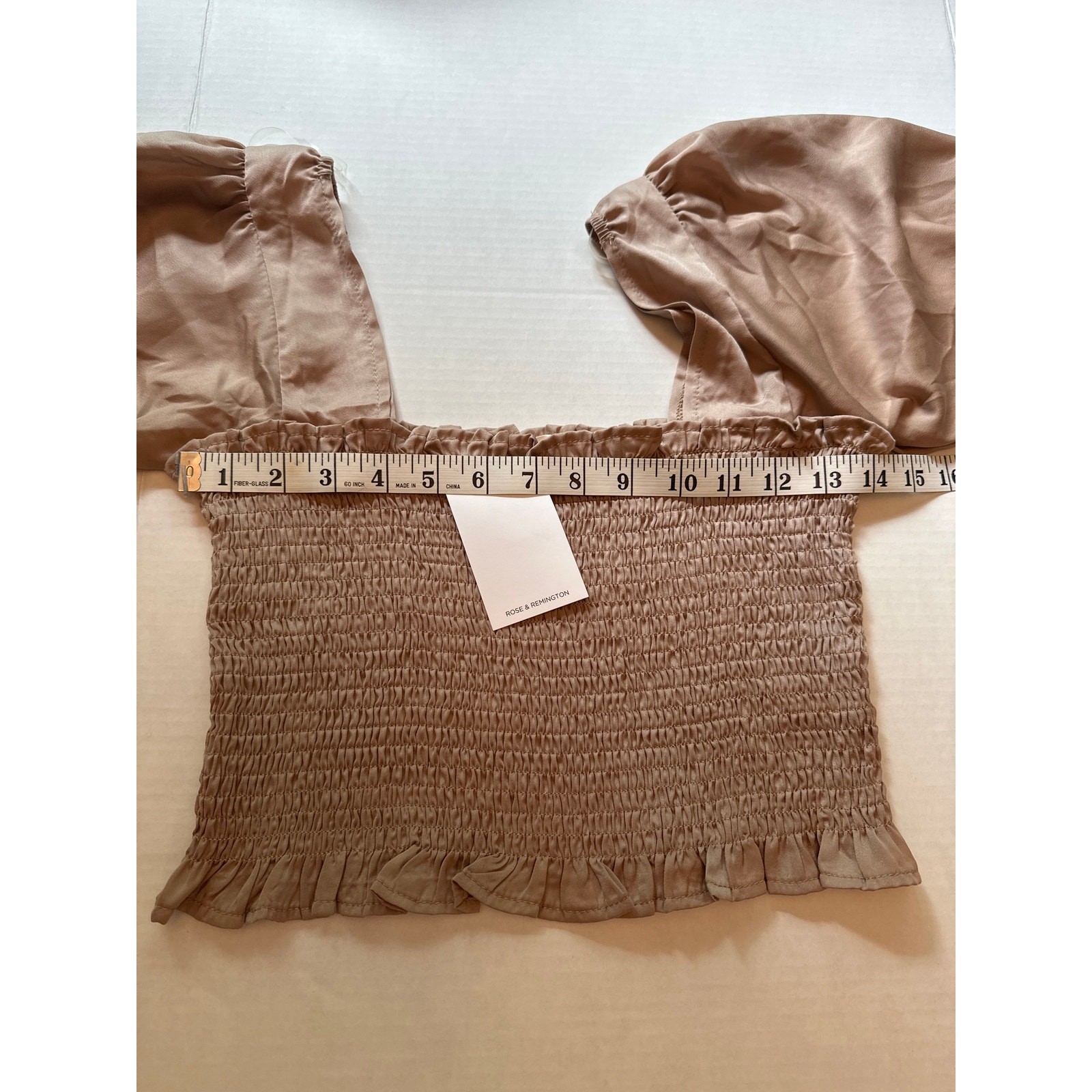 Active USA Smocked Crop Top Women Medium Brown Puff Sleeve Rose & Remington