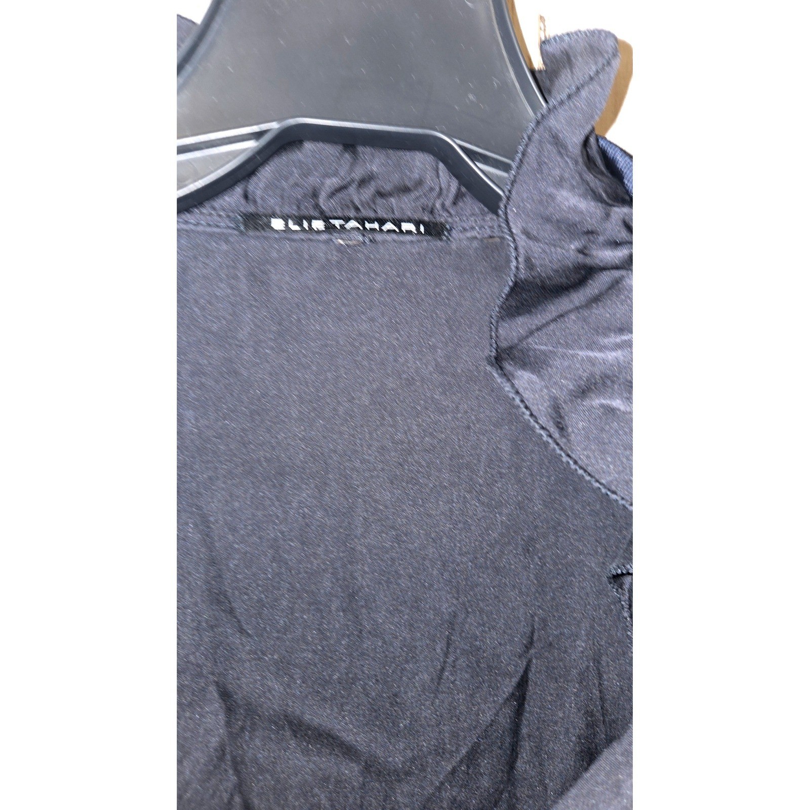 Elie Tahari size M Stretch Silk Satin Top Blouse Ruffle Sleeveless tank