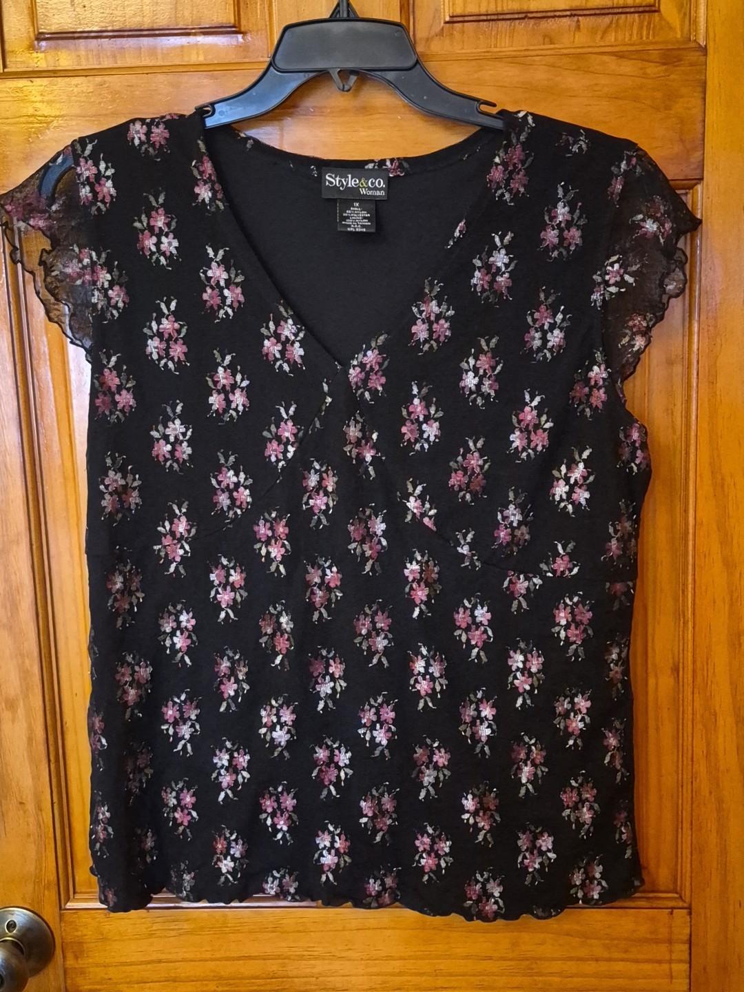 Style & Co Women’s Top Blouse Stretchable Black Lined Embroidered Size 1X NWOT