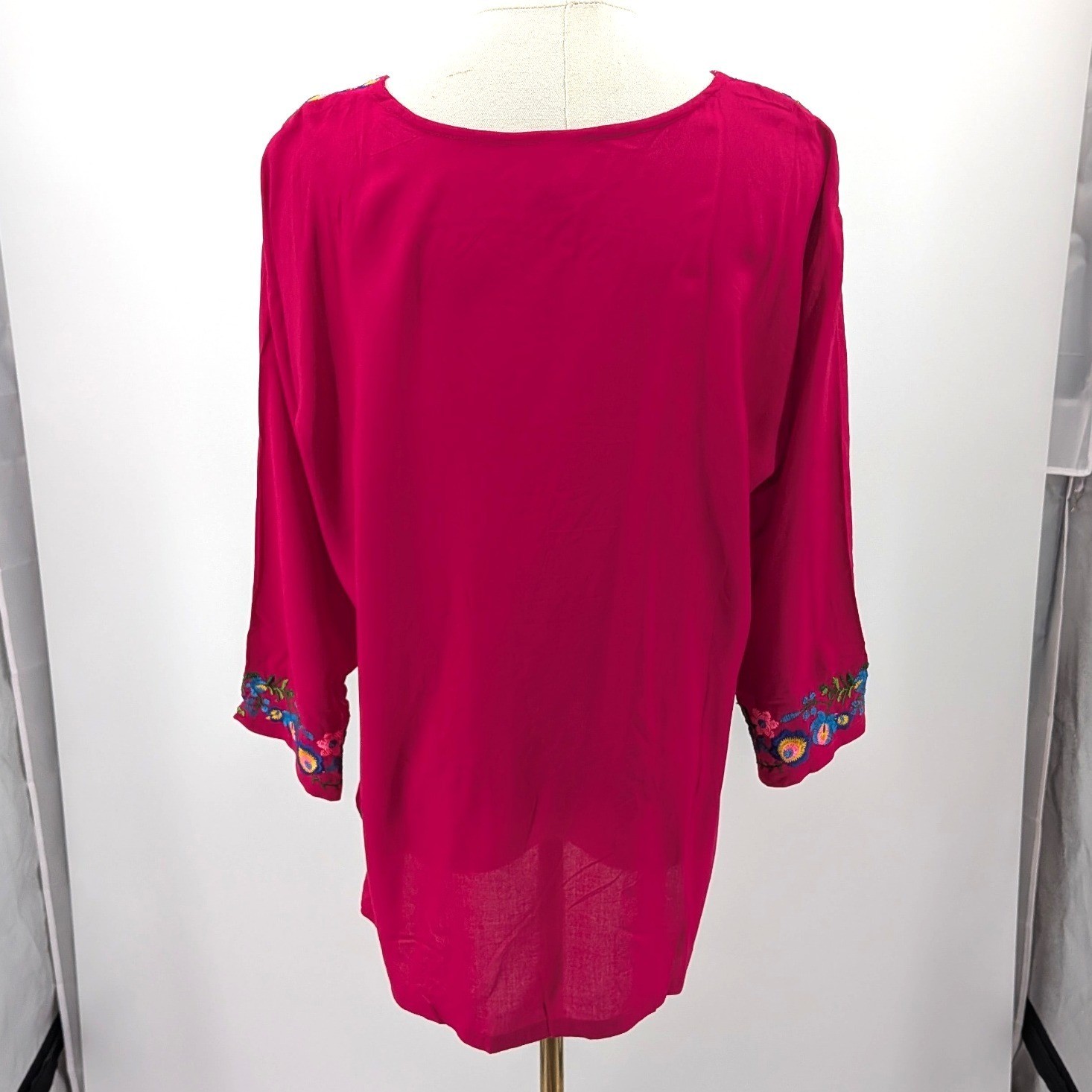 Embroidered Tunic Top Pink Floral Boho Folk Art Rayon India Size L