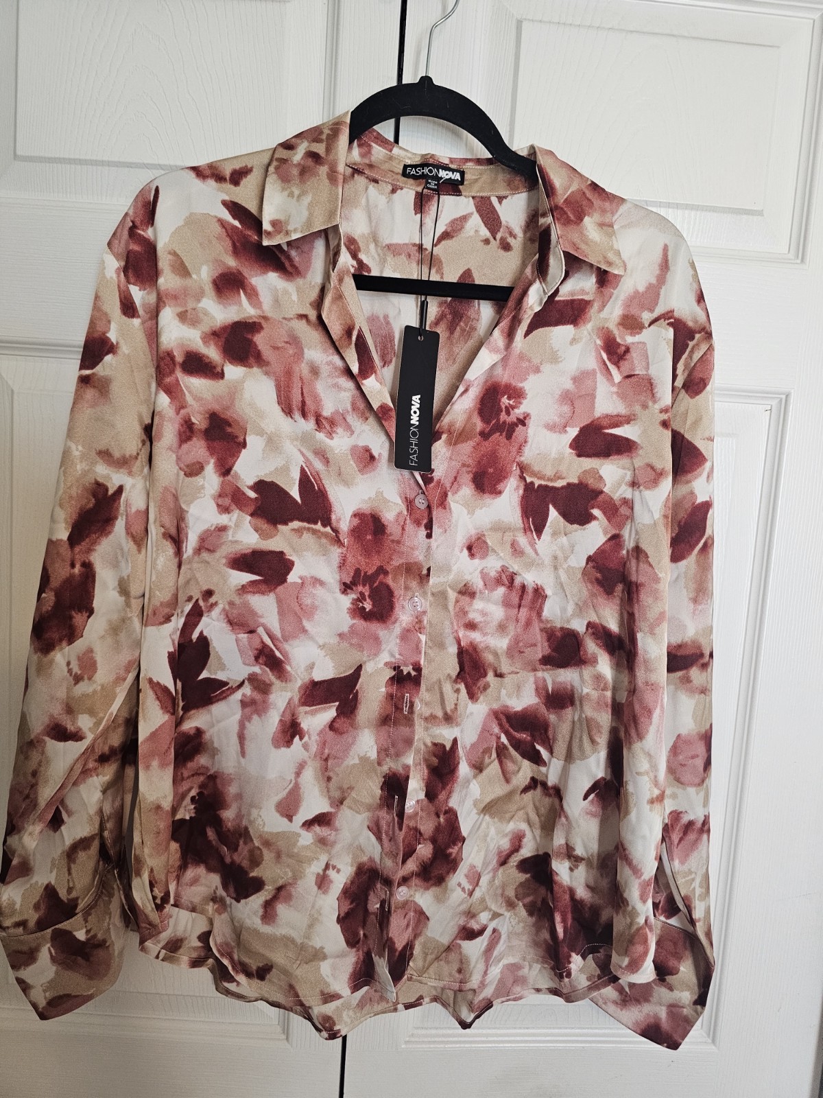Nwt Womens Fashion Nova Button Down Dressy Blouse Sz Med