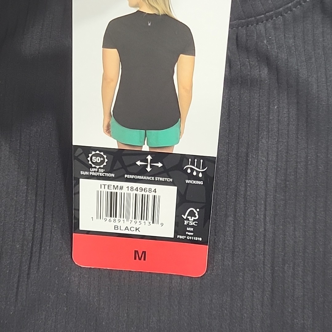 Women’s Active Top Medium Size Black Ribbed Tee Shirt UPF 50+ Stretch Wicking