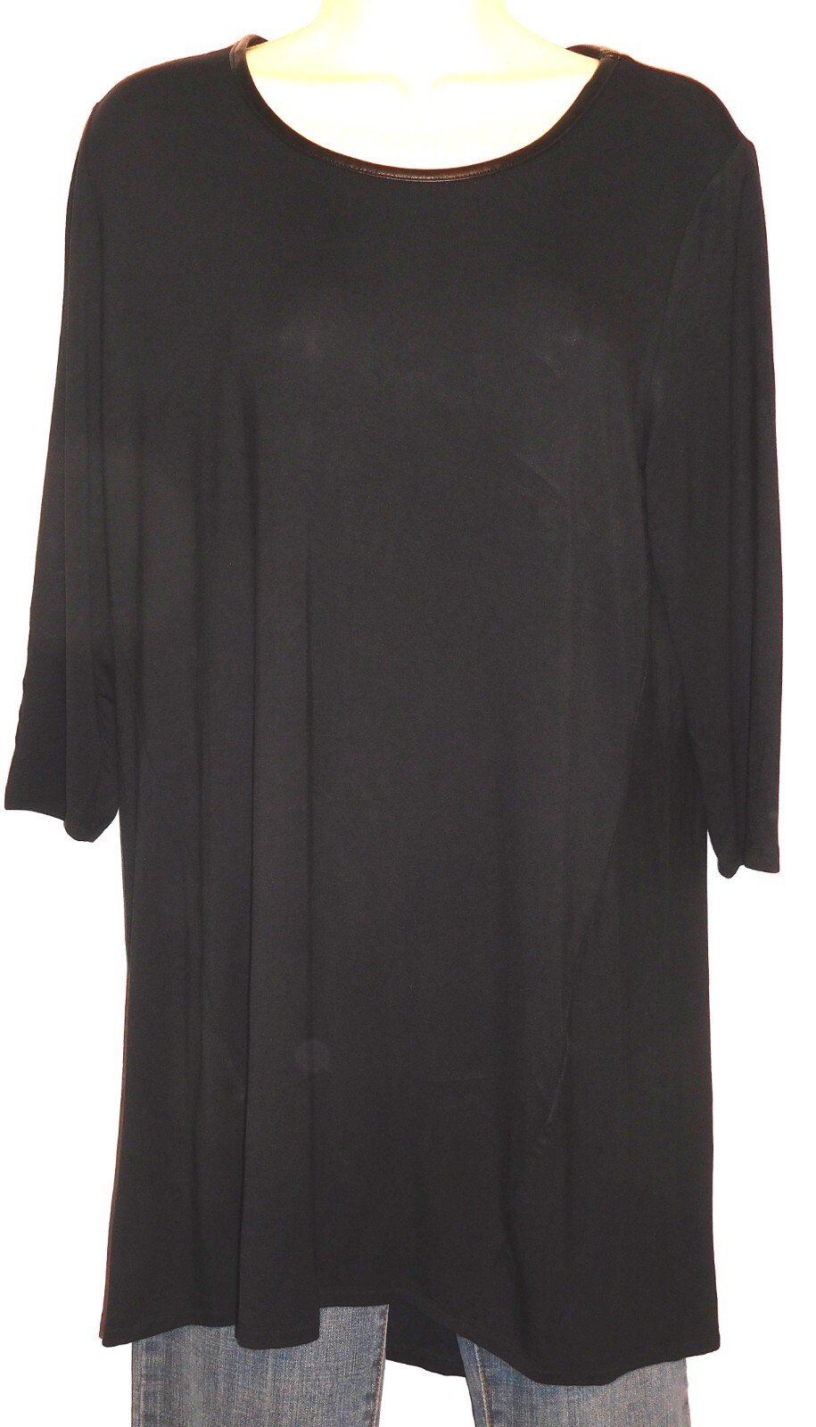Soma Women’s Size Medium Black 3/4 Sleeve Silky Stretch Split Back Tunic Top NWT