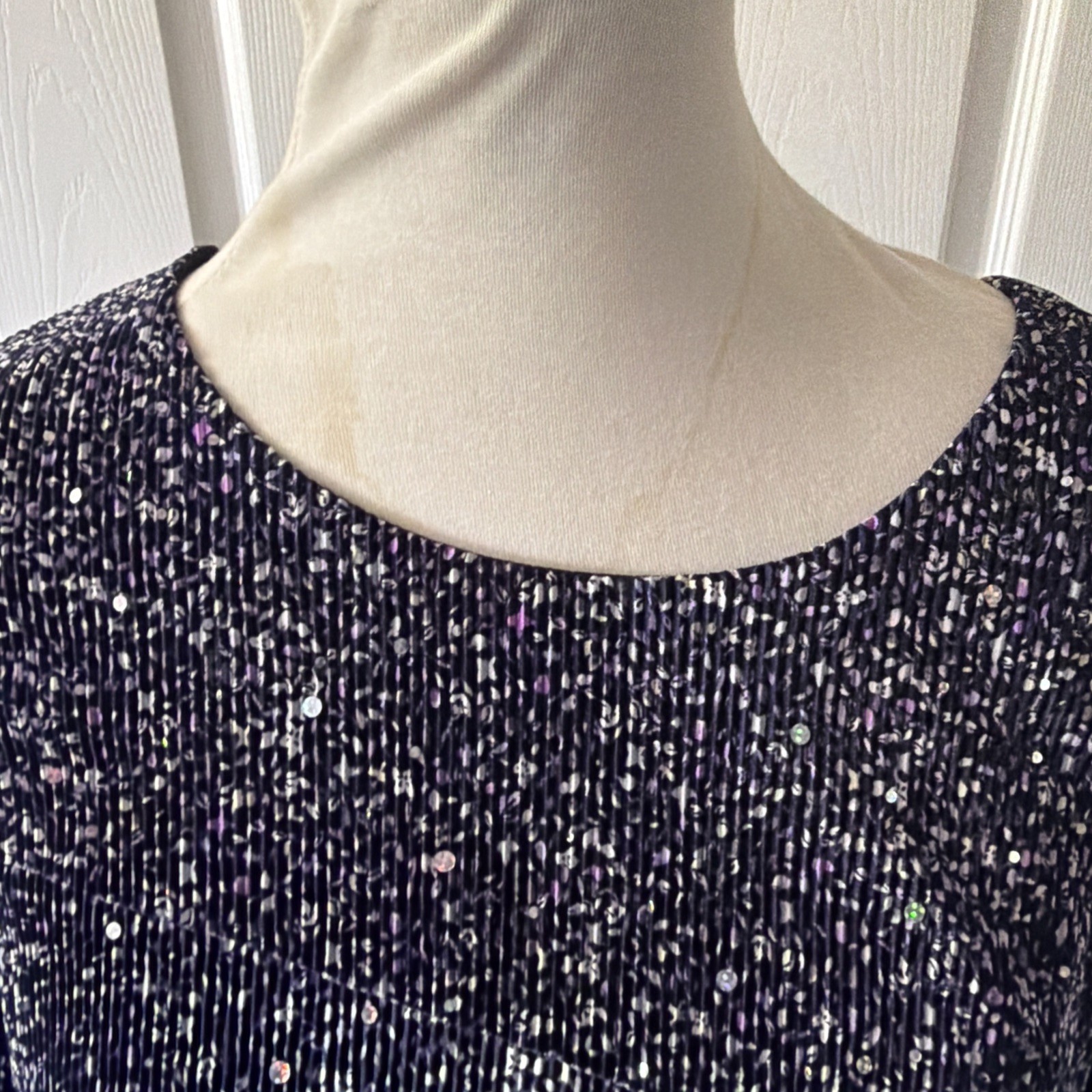 Floral Tiered Pleated Flutter Sleeve Lined Top 1X Blue Purple Sequins CJ Banks