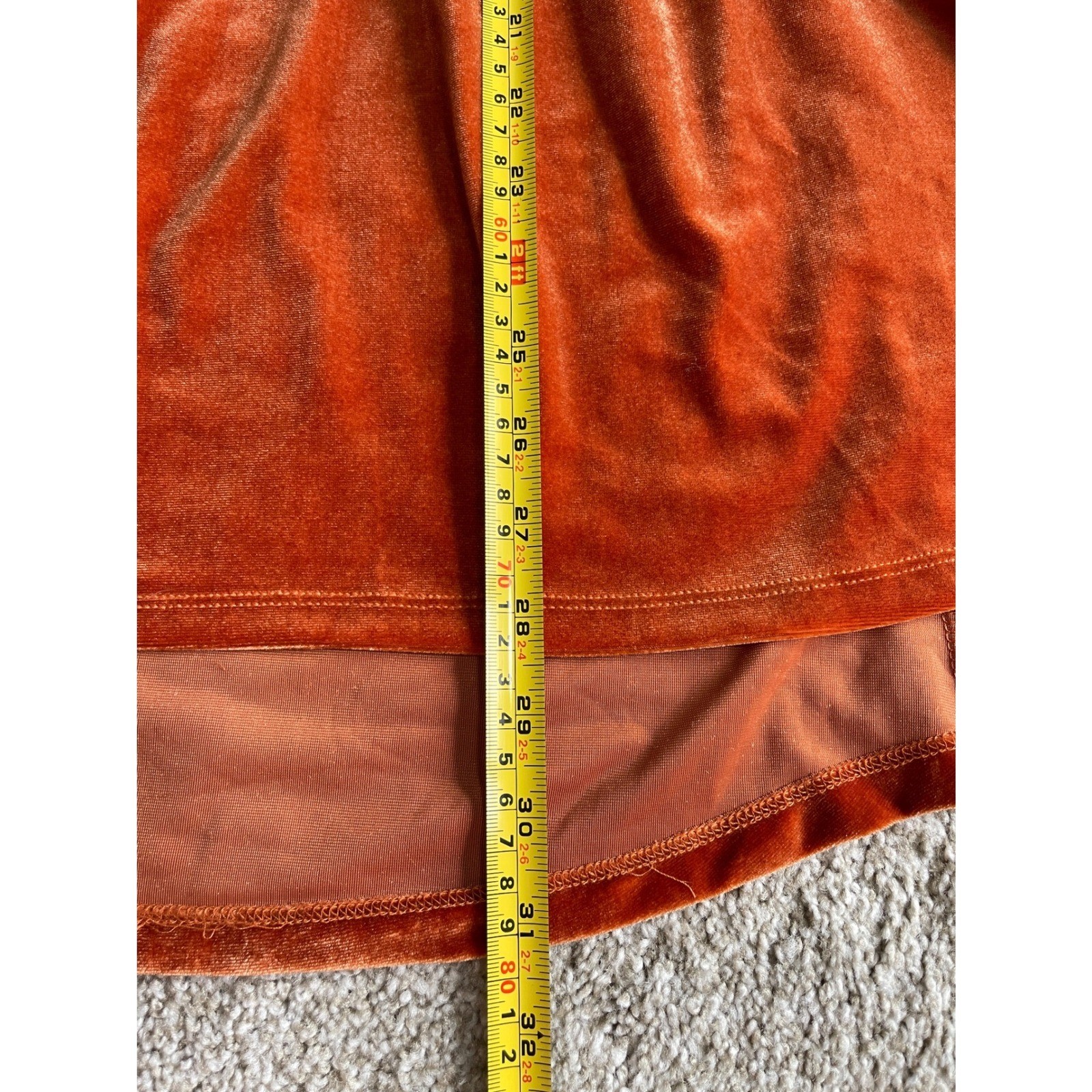 Umgee USA Burnt Orange Velvet V-Neck Tunic Top Smocked Shoulder Sz Small