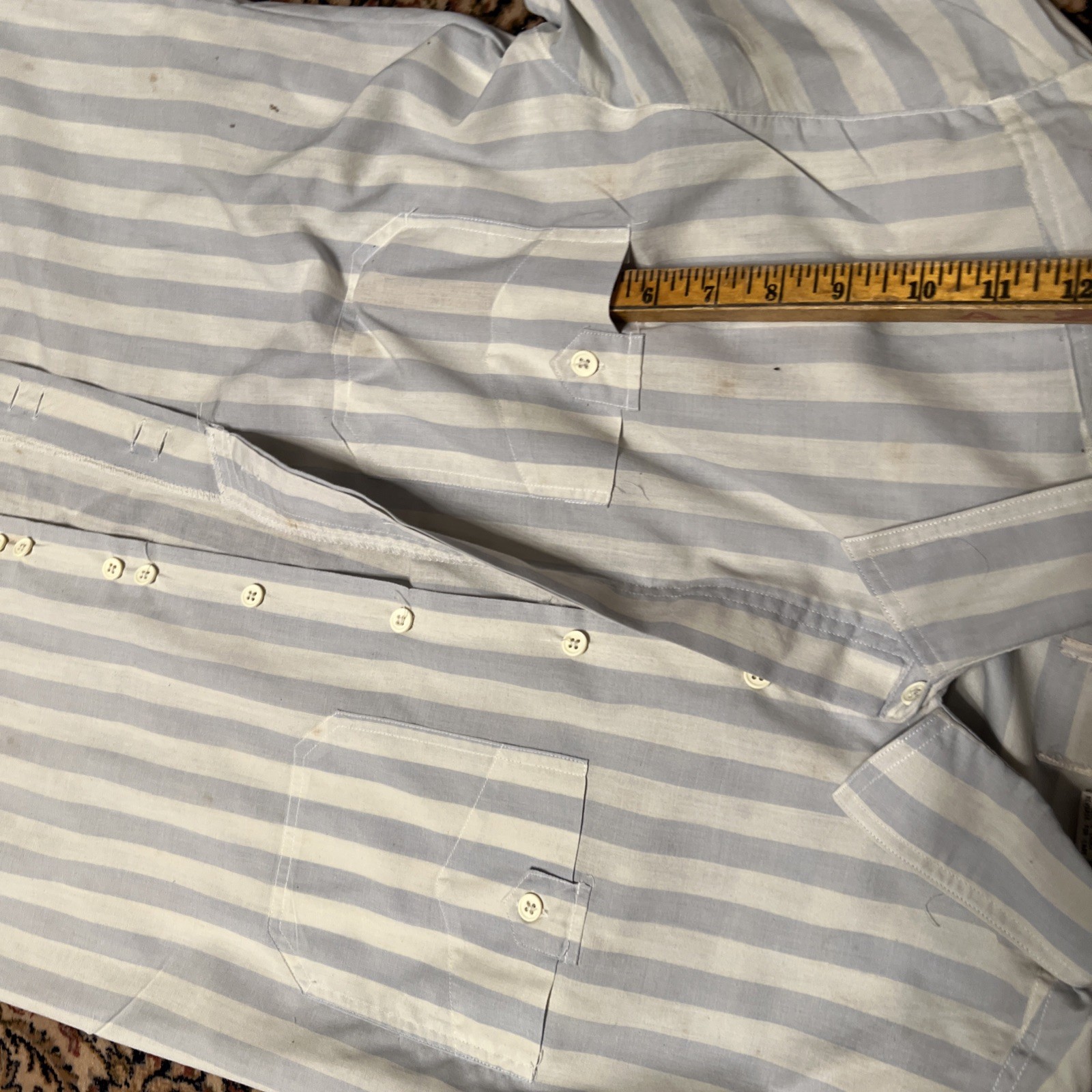 “SALE” Women Crisp L Sleeve Shirt Size M Bust 44, Gray/White chalk Stripe