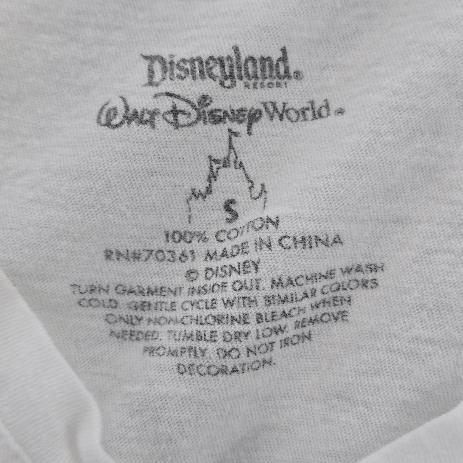 Disney California Adventure Mickey Mouse V-Neck Graphic T-Shirt White Small EUC