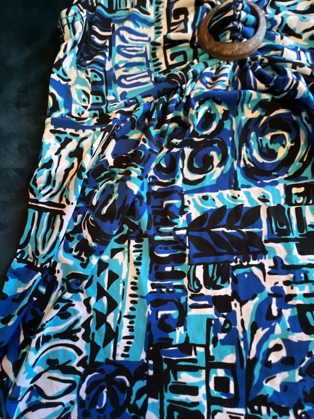 Caro Blue and Black Abstract Patterned Sleeveless Top. No size tag.. guessing s