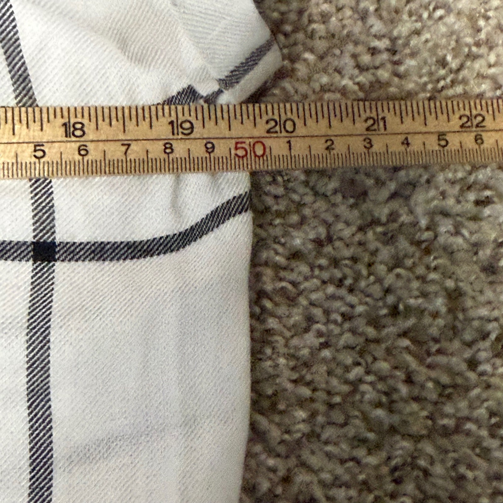 Japna Womens White Black Windowpane Plaid Short Sleeve Shirt Small NWT