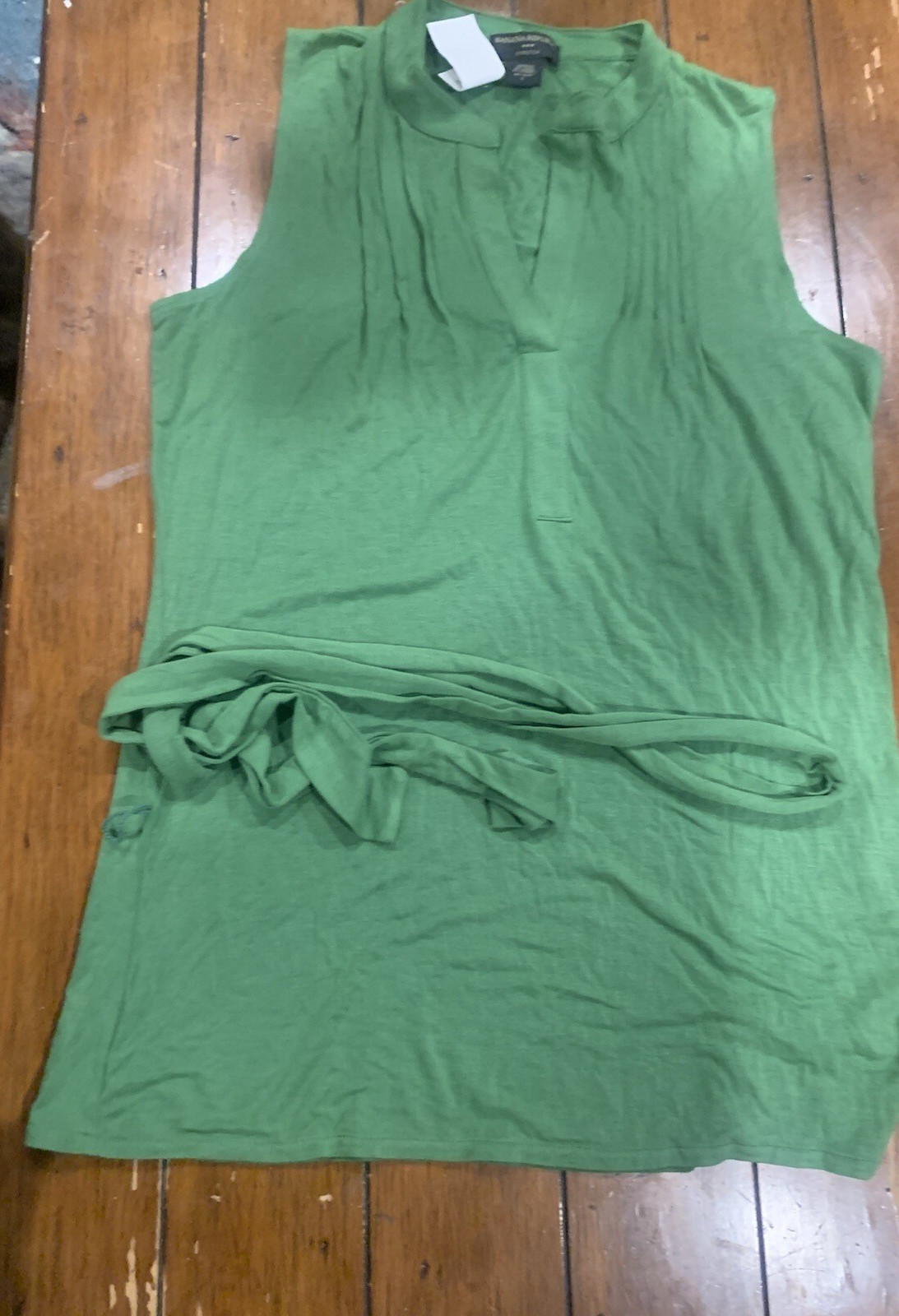 NWT Banana Republic Factory Women’s Sleeveless Top In Green Size Large