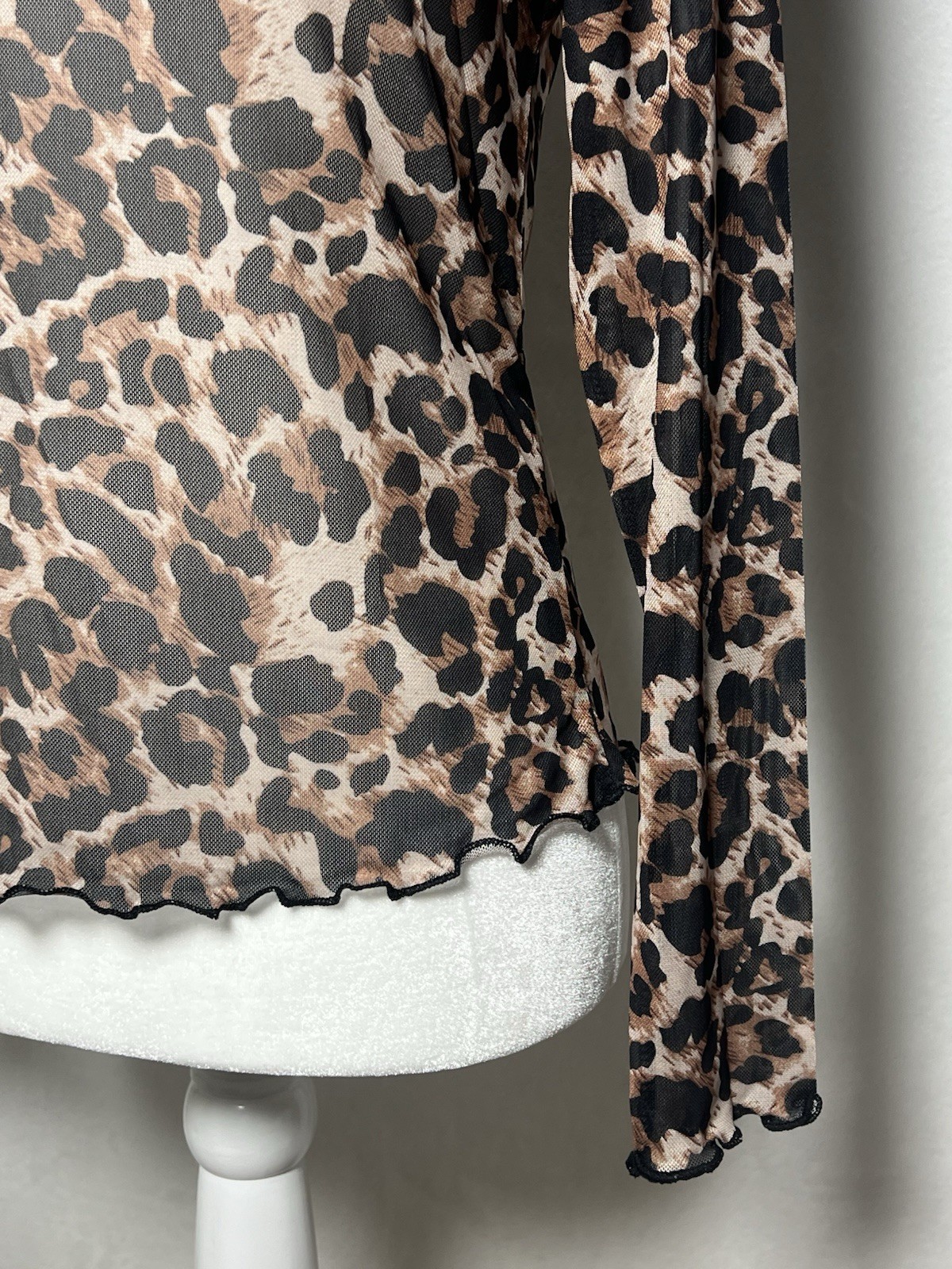 NWOT Semi Sheer Mesh Brown Black Leopard Print Long Sleeve Top – size S