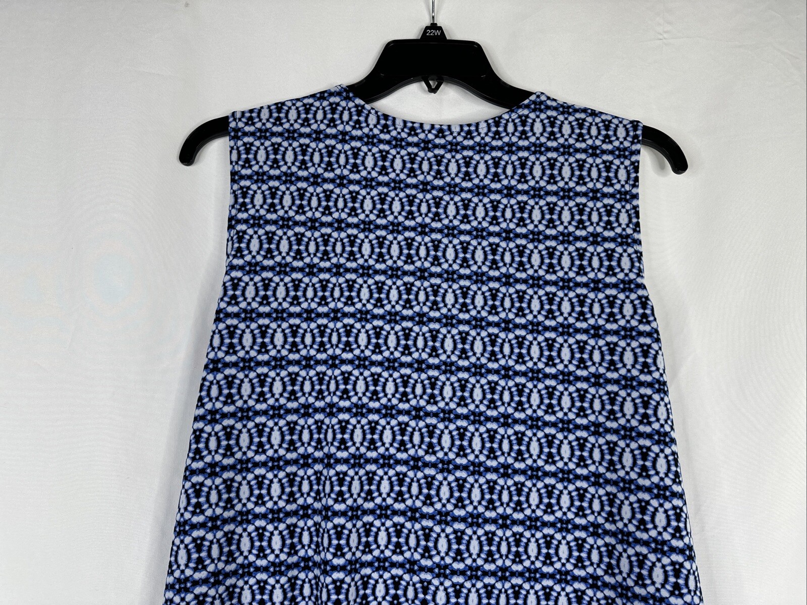 Catherines Any Wear Sleeveless Top Womens Plus Size 2X Geometric Stretch