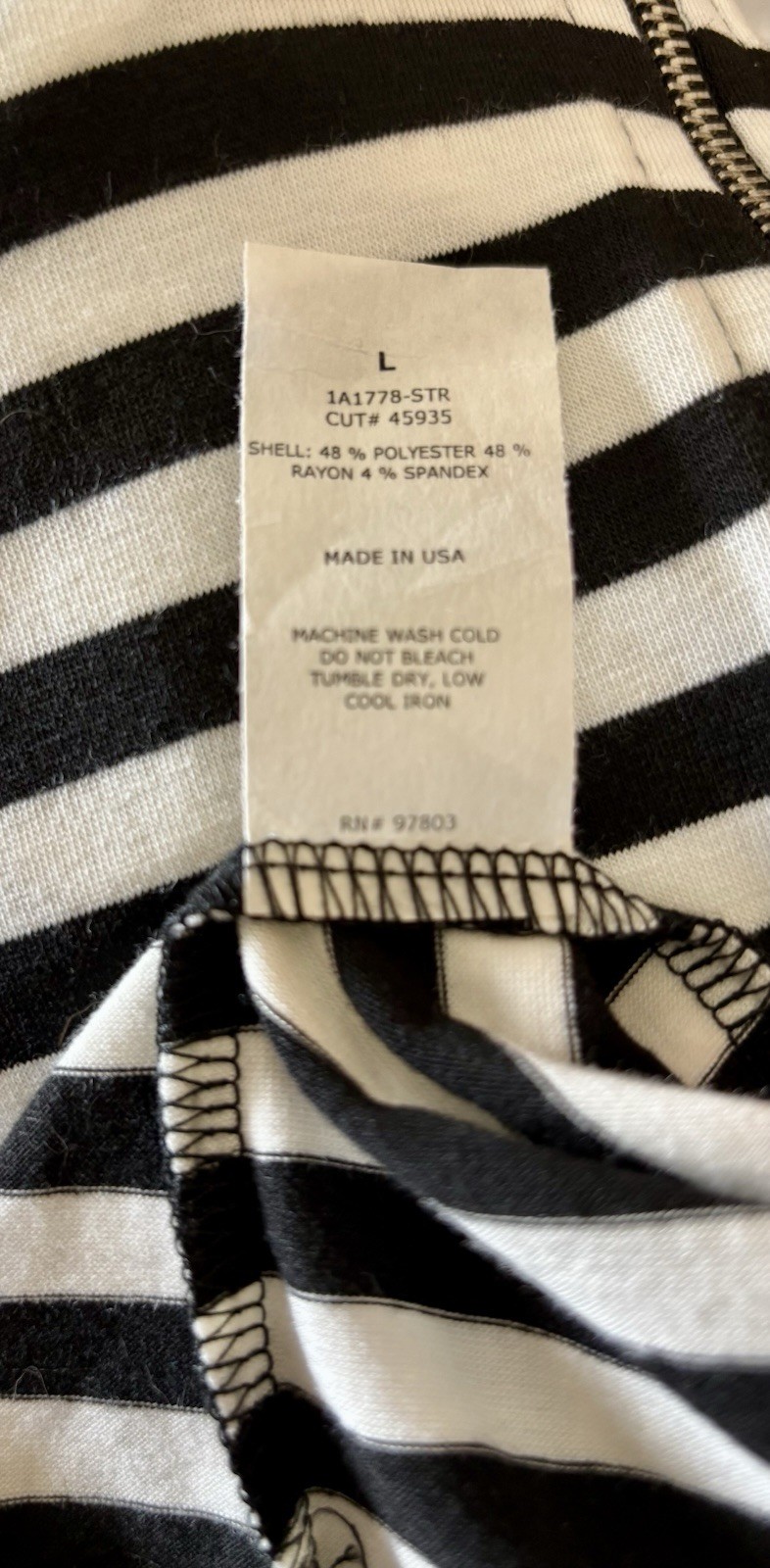 NWOT Green Envelope Large Longer Short Sleeve Black & Ivory Striped Top Zipper