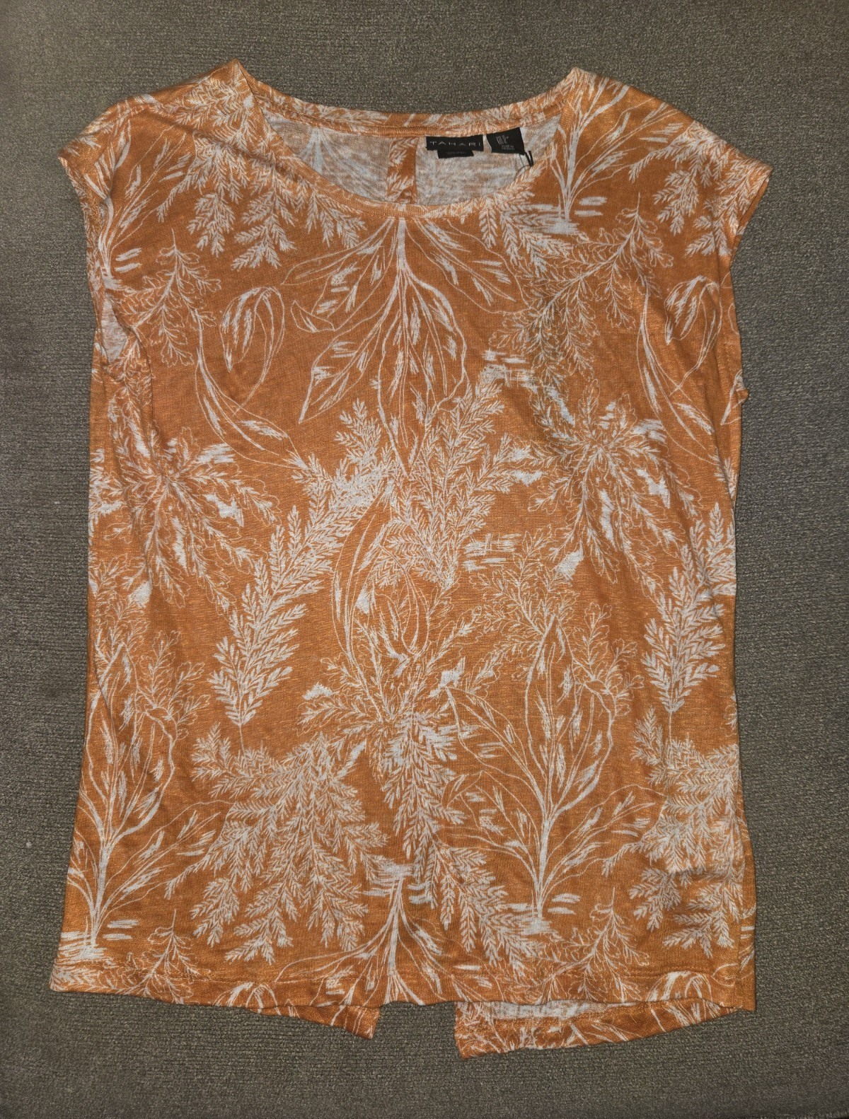 NWT Tahari 100% Linen Floral Botanical Cap Sleeve Button Back Top Women’s S