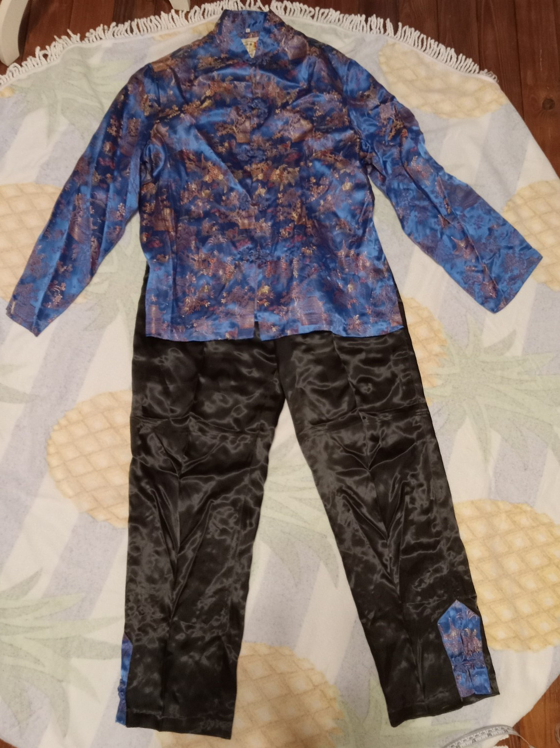 2 piece Vintage Peony Brand Shanghai China Blue Blouse/jacket with pants Large
