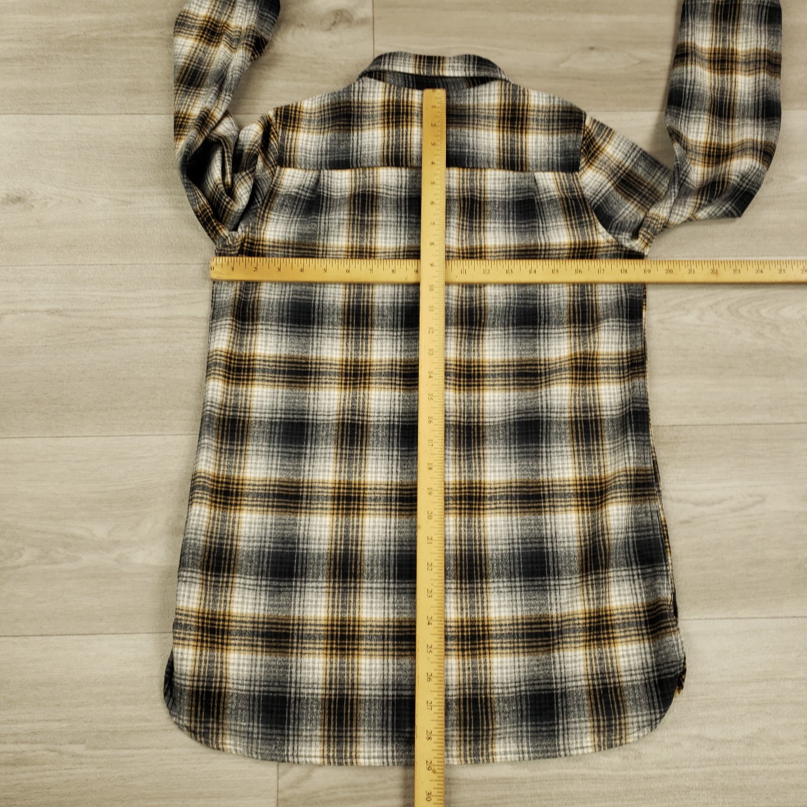 Pendleton Wool Flannel Shirt Women’s Small Plaid Long Sleeve Button Up Collared