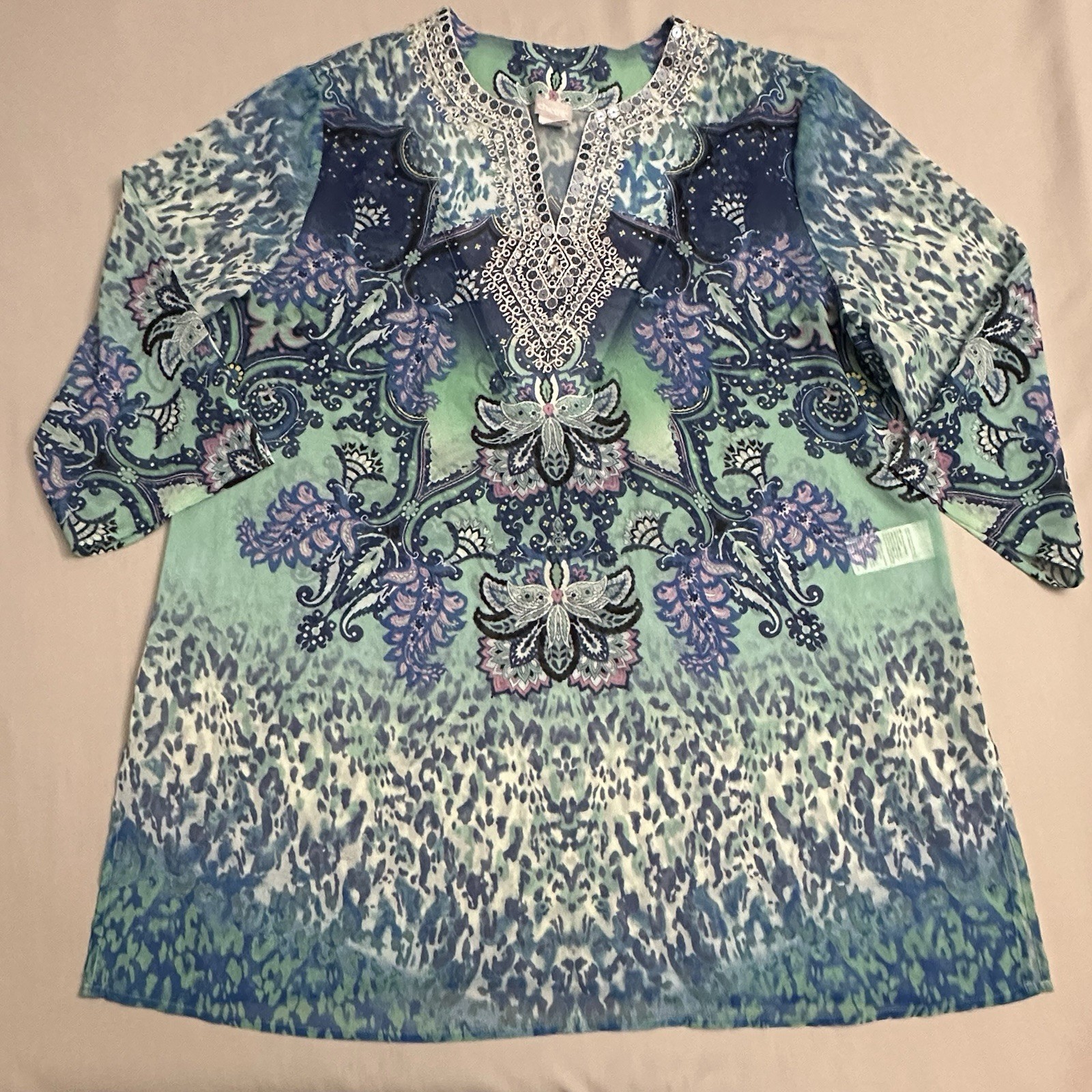 Chicos Top Womens 3 US XL 16-18 Embellished Beaded Sequin Shirt Embroidered