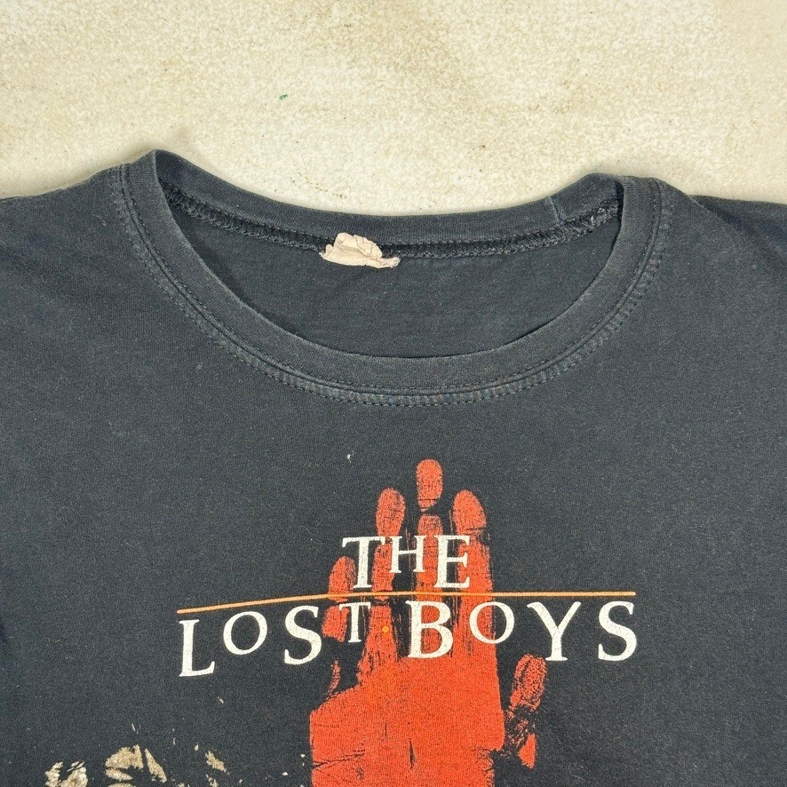 Vintage Womens The Lost Boys Horror Movie Promo T-Shirt Size Large Hot Topic